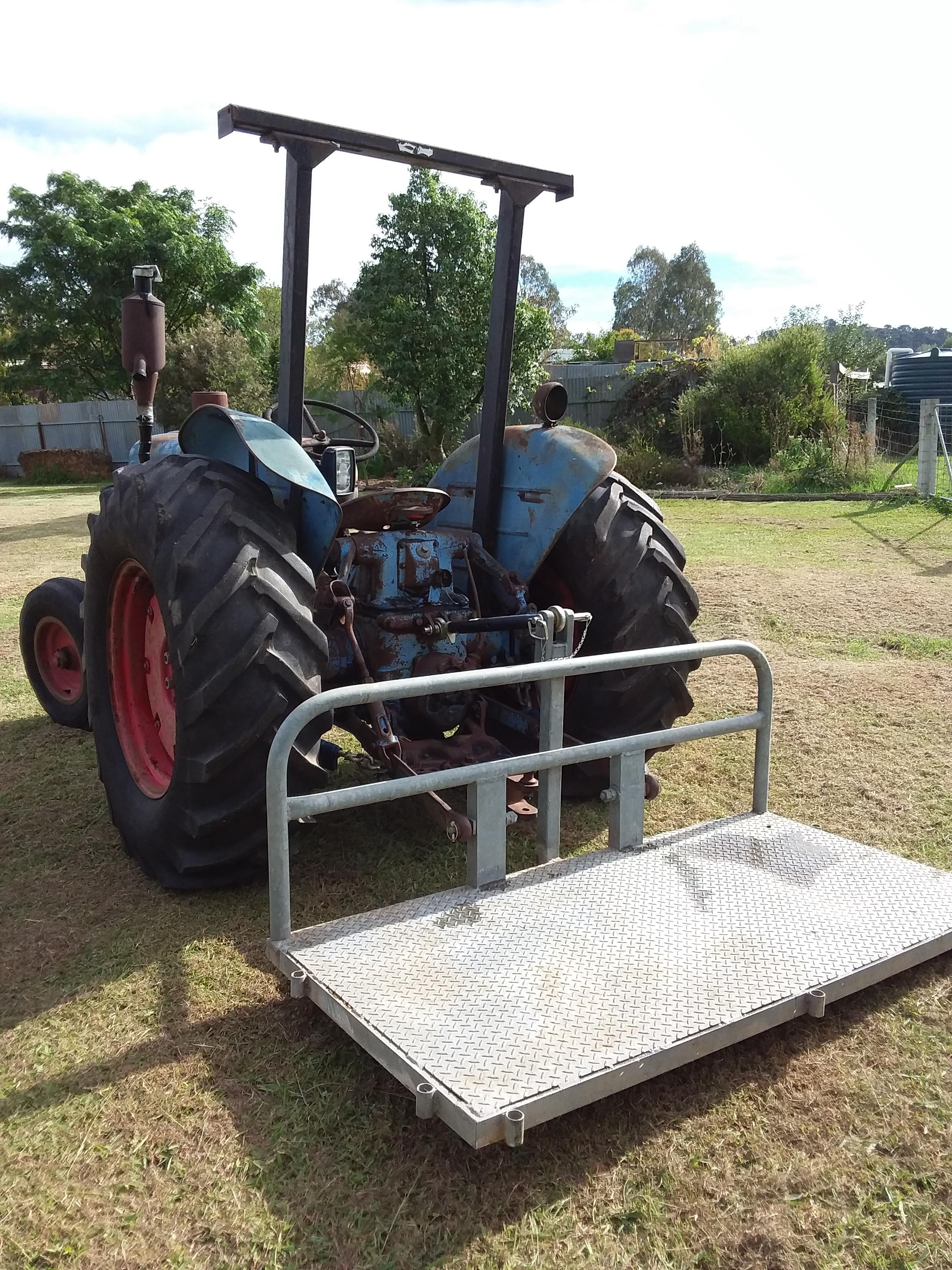 1953 FORDSON MAJOR TRACTOR