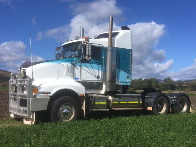 2005 KENWORTH T604 PRIME MOVER