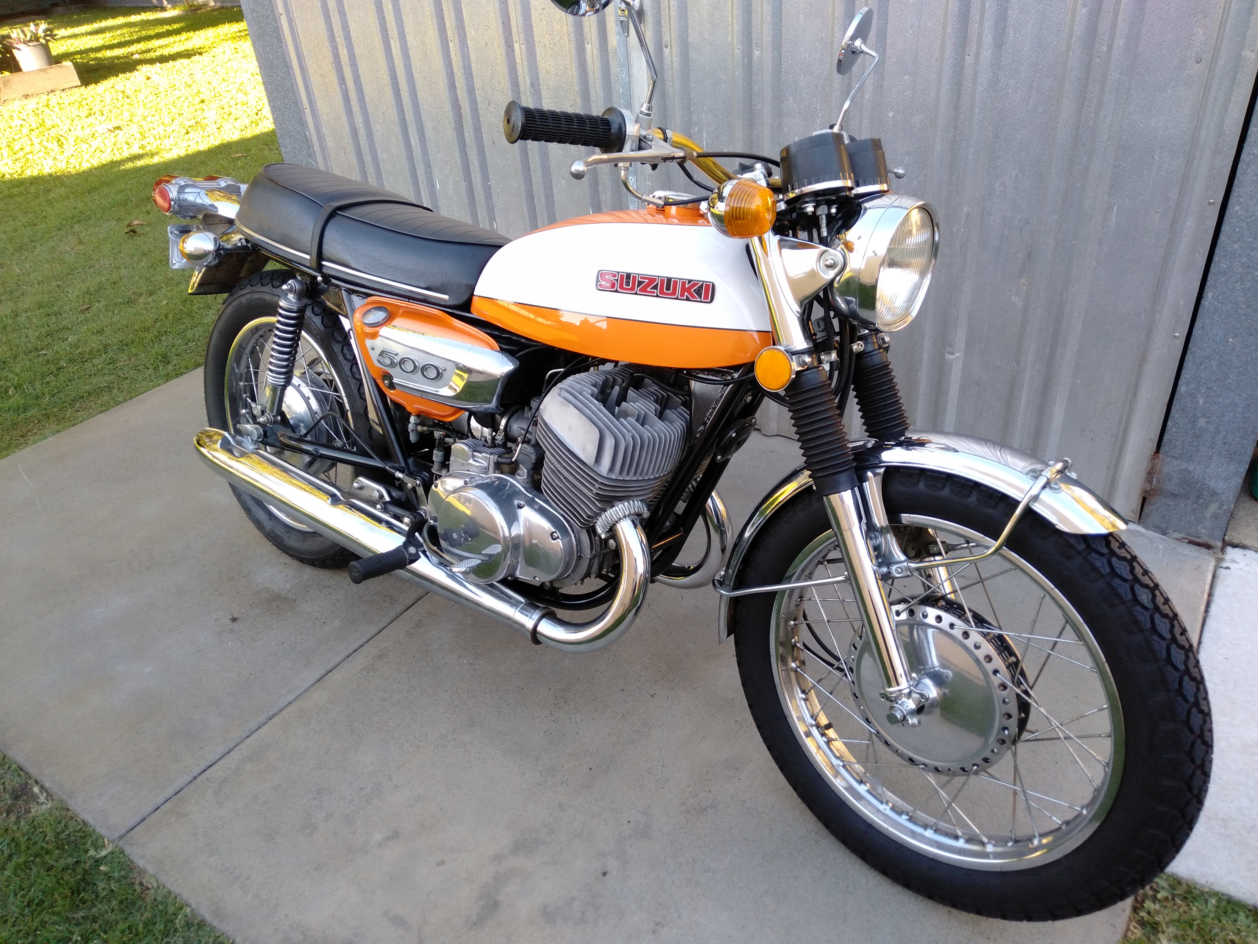 1972 SUZUKI T500 TITAN ROAD
