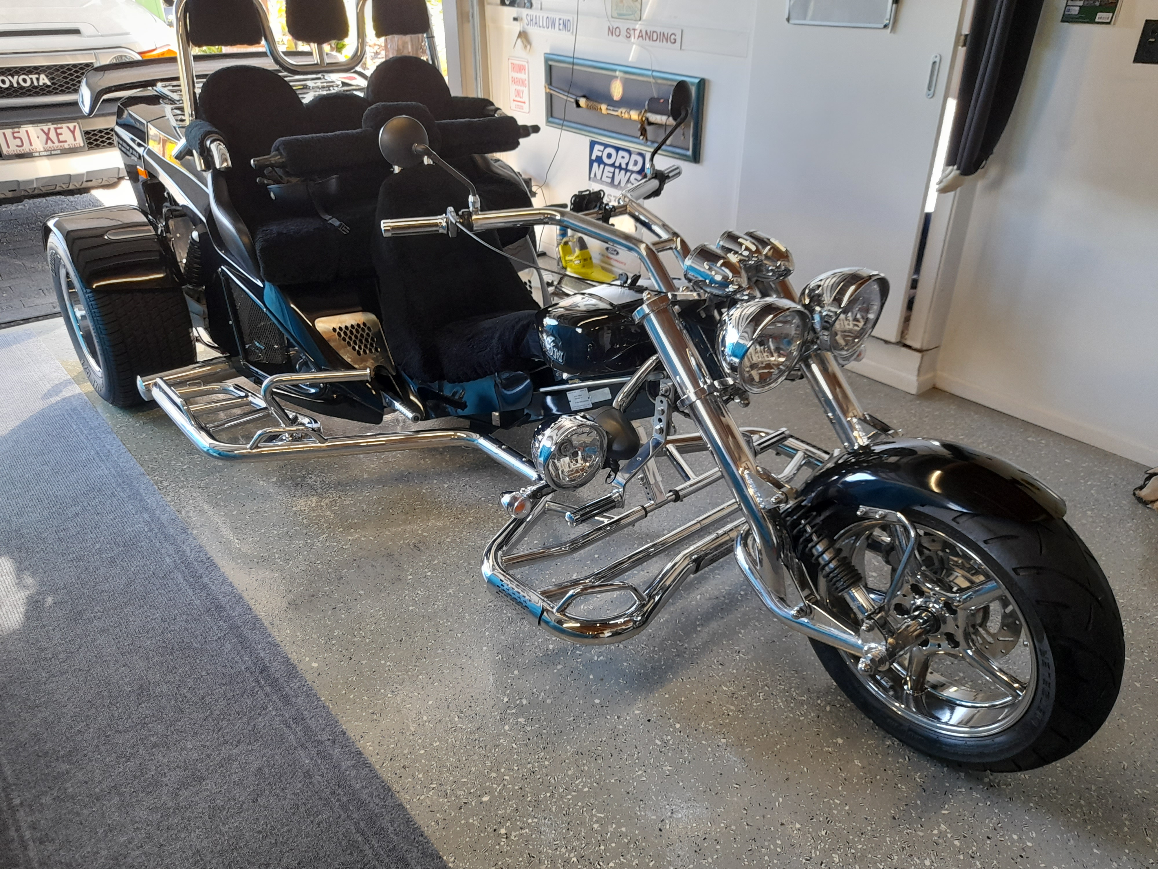 2016 BOOM MUSTANG TRIKE