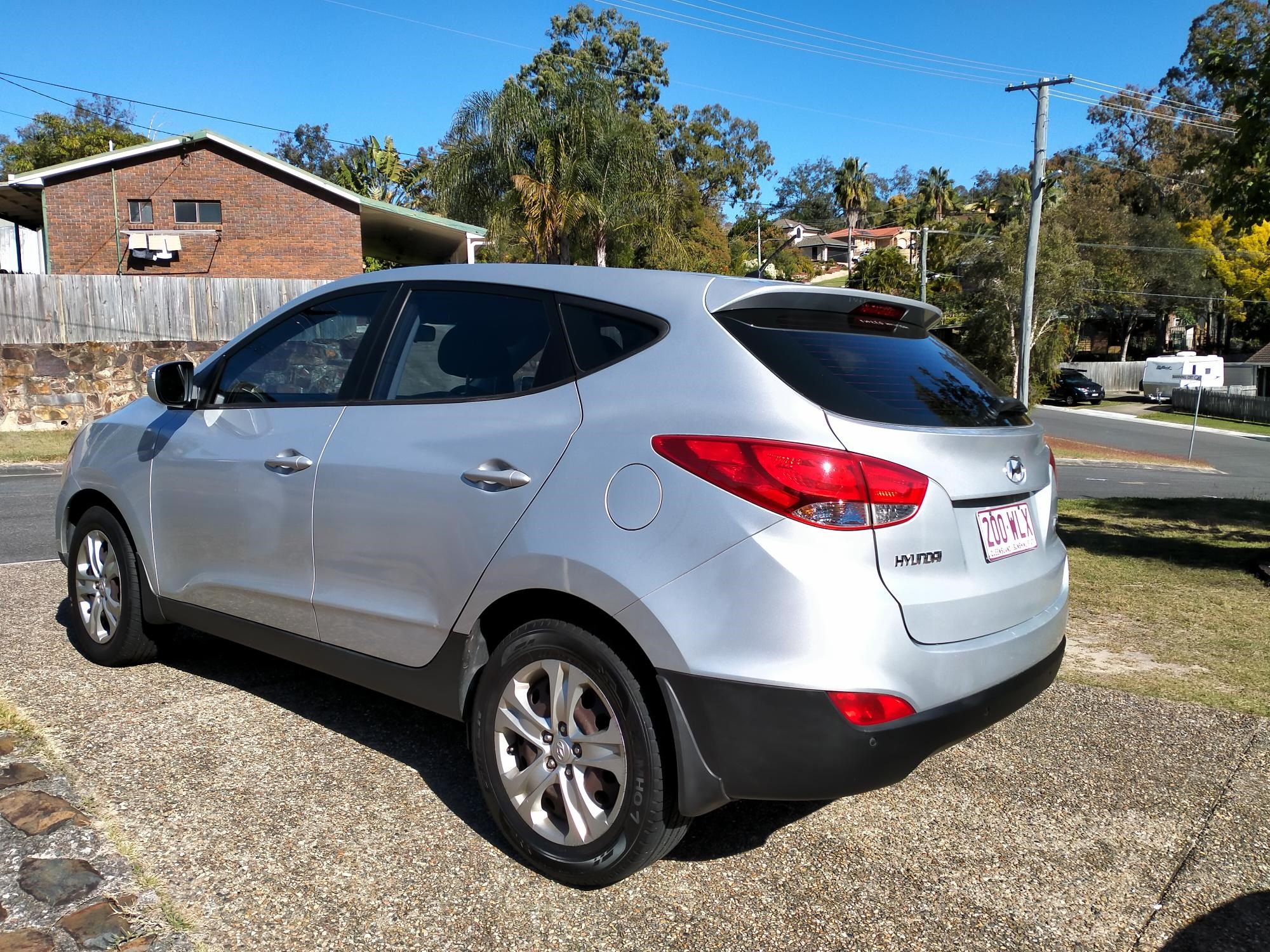 2011 HYUNDAI iX35 LM MY11 ACTIVE (FWD) 5 SP MANUAL 4D WAGON