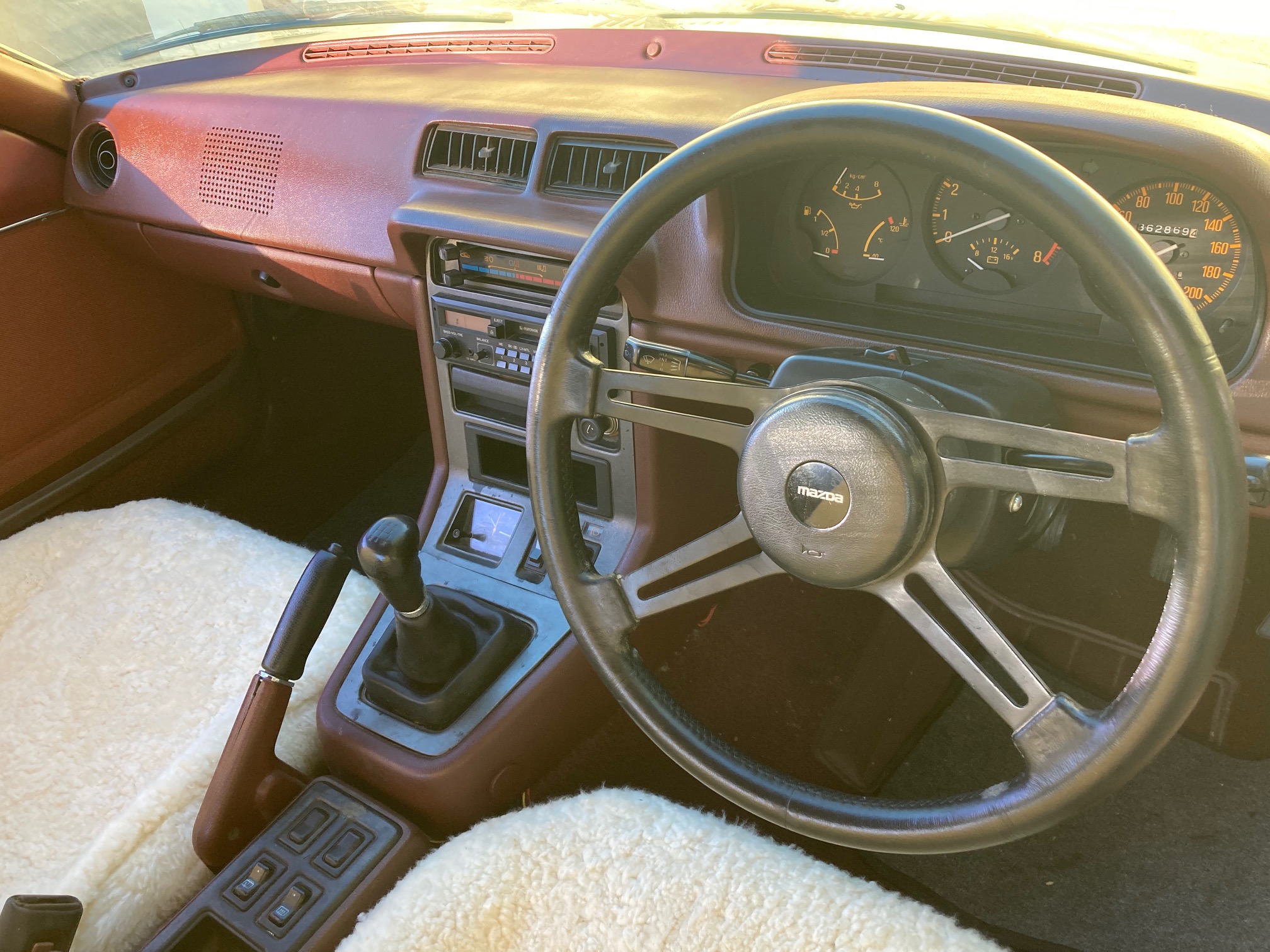 1983 MAZDA RX7 SUPER DELUXE 5 SP MANUAL 2D COUPE
