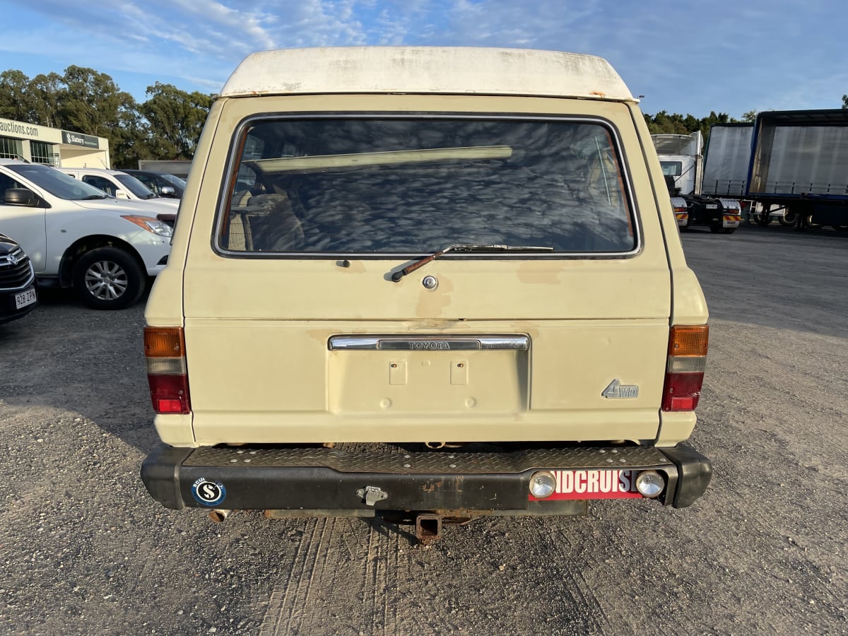 1983 TOYOTA LANDCRUISER SAHARA HJ60 WAGON