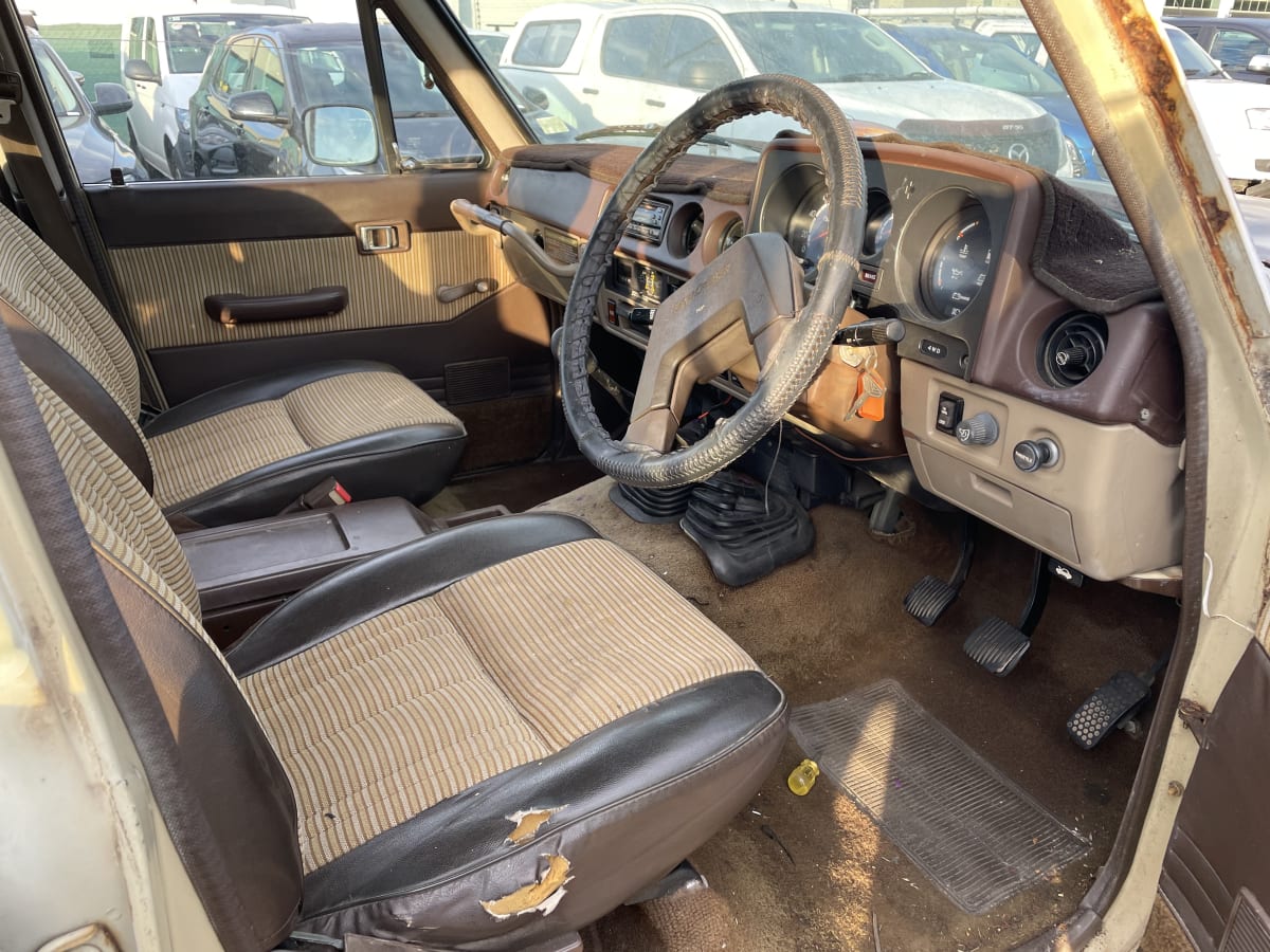 1983 TOYOTA LANDCRUISER SAHARA HJ60 WAGON