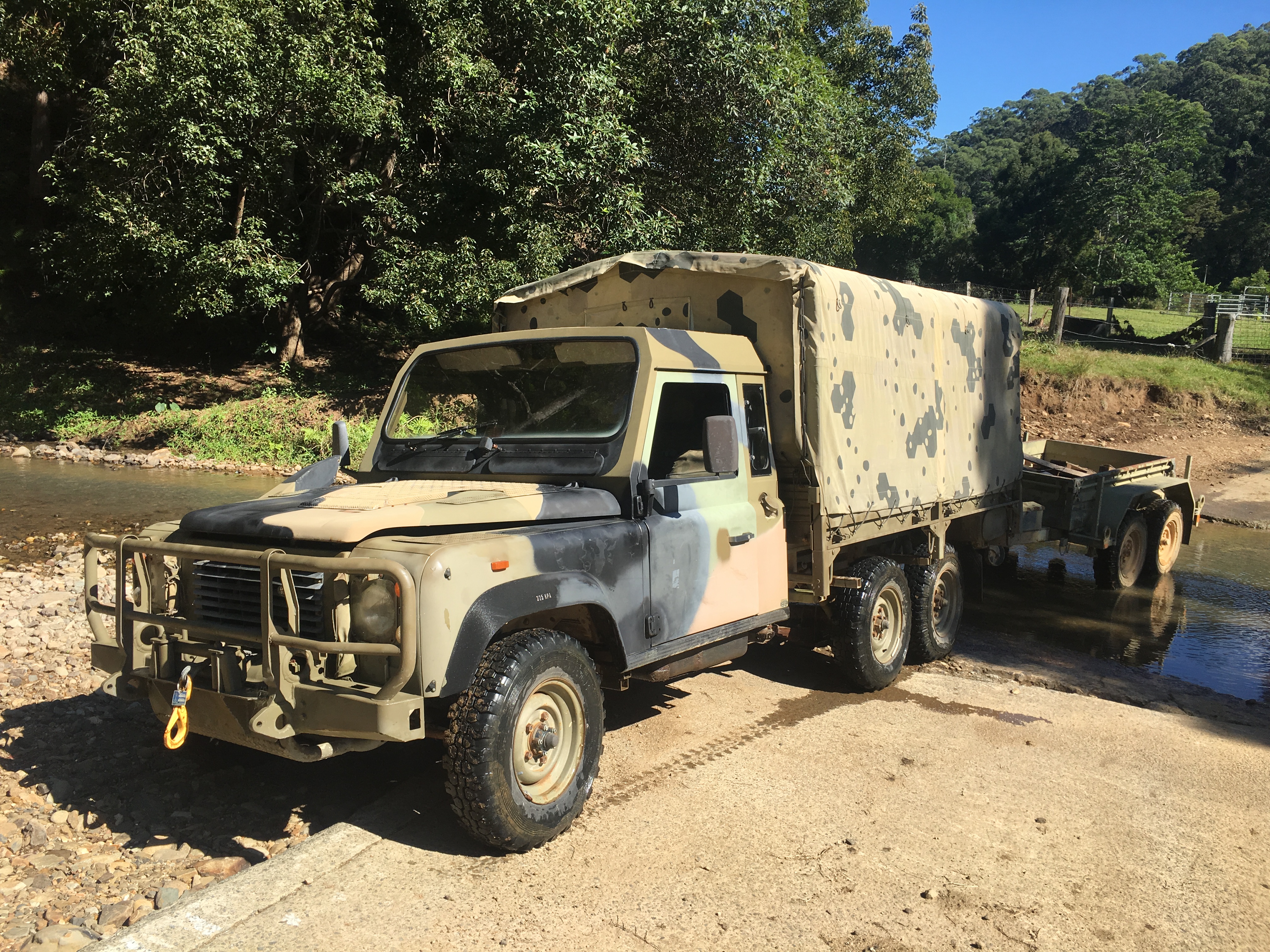 1992 LAND ROVER DEFENDER 6X6 TRAY