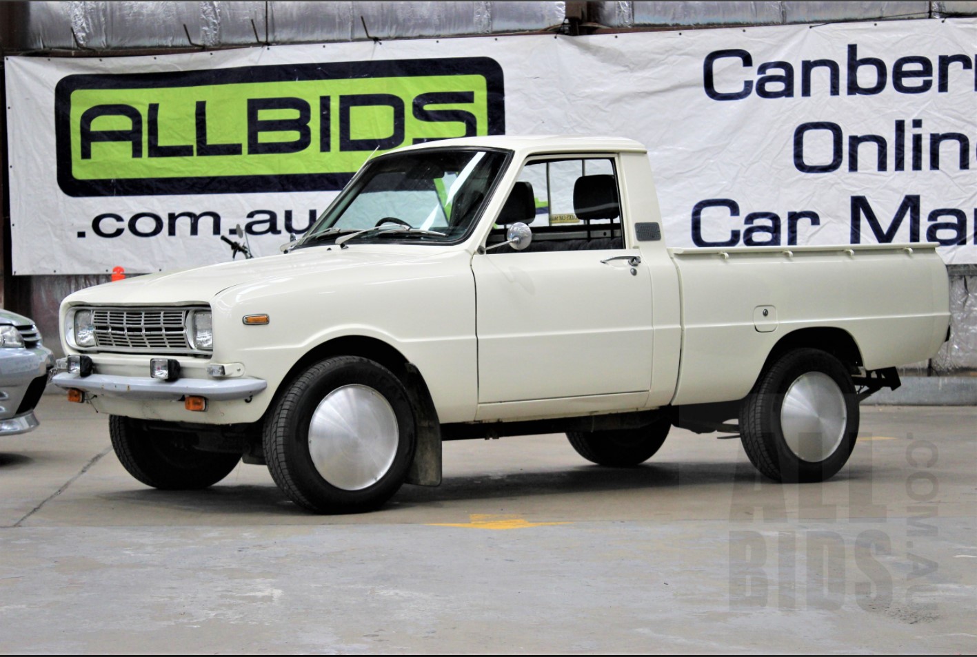 1976 MAZDA 1000 UTILITY