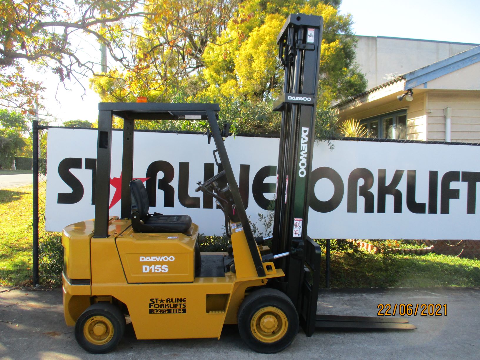 1990 Daewoo D15S 1.5 Ton Forklift