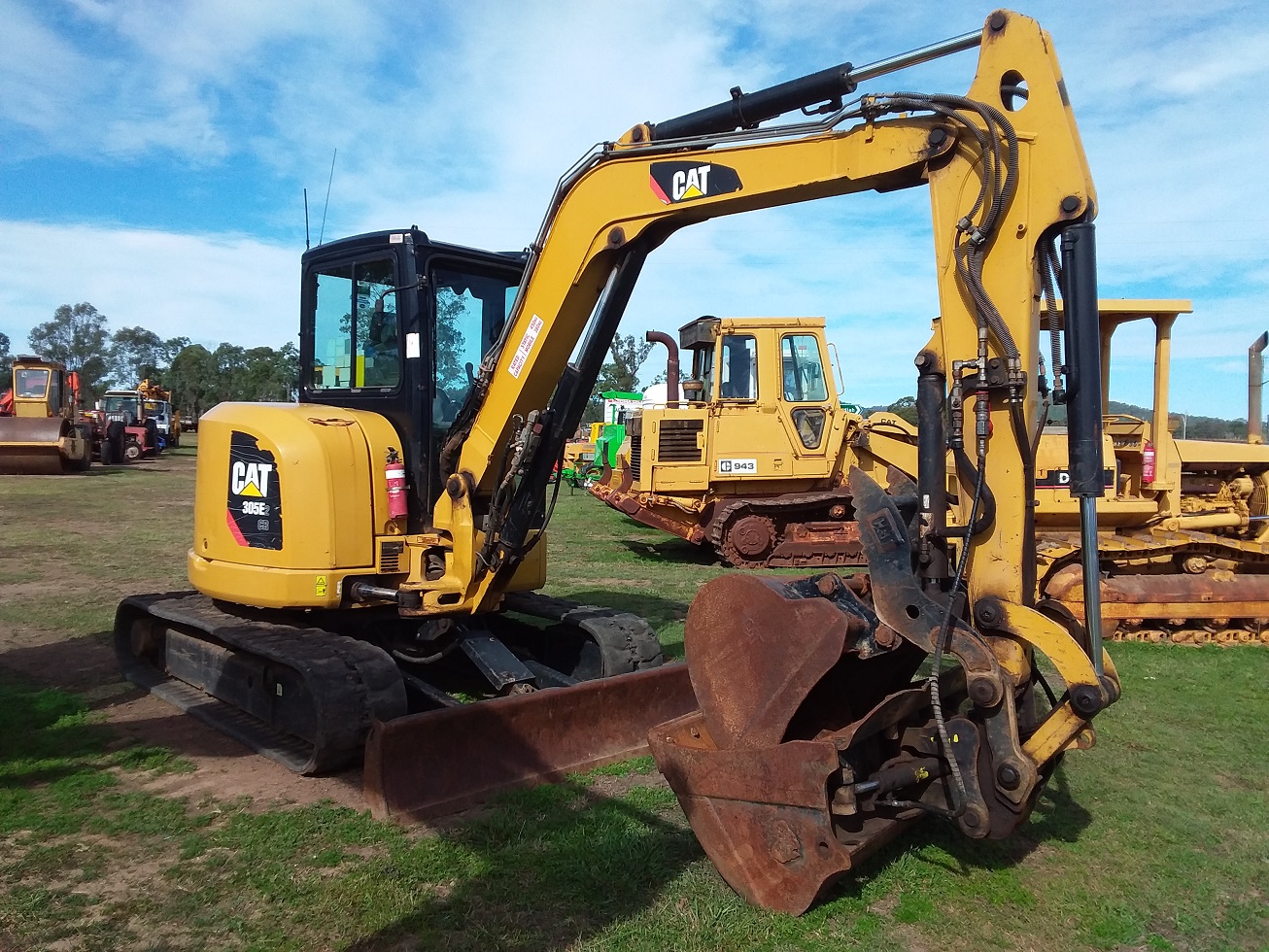 2015 Caterpillar 305-2CR Excavator