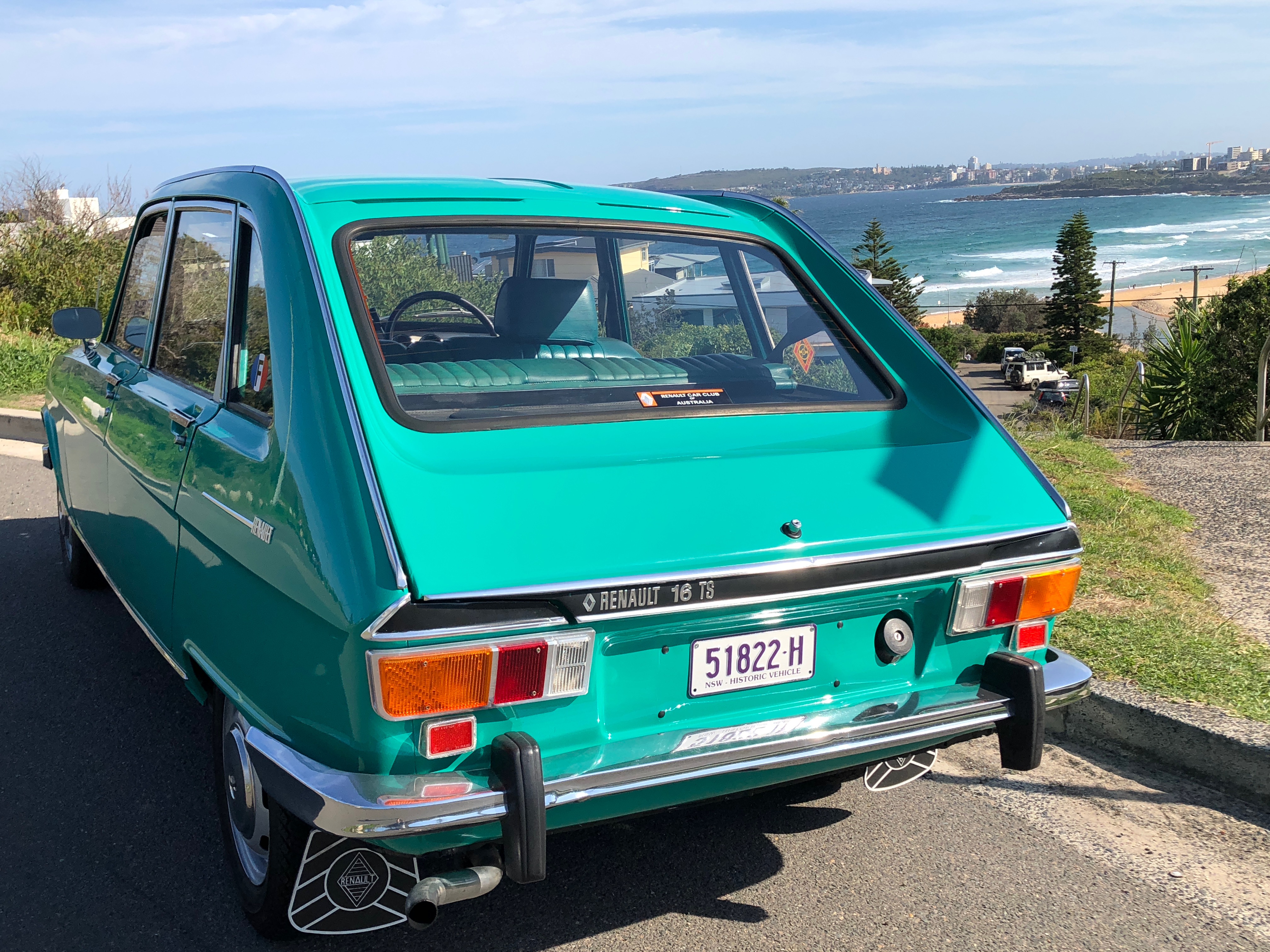 1973 RENAULT 16 TS SEDAN