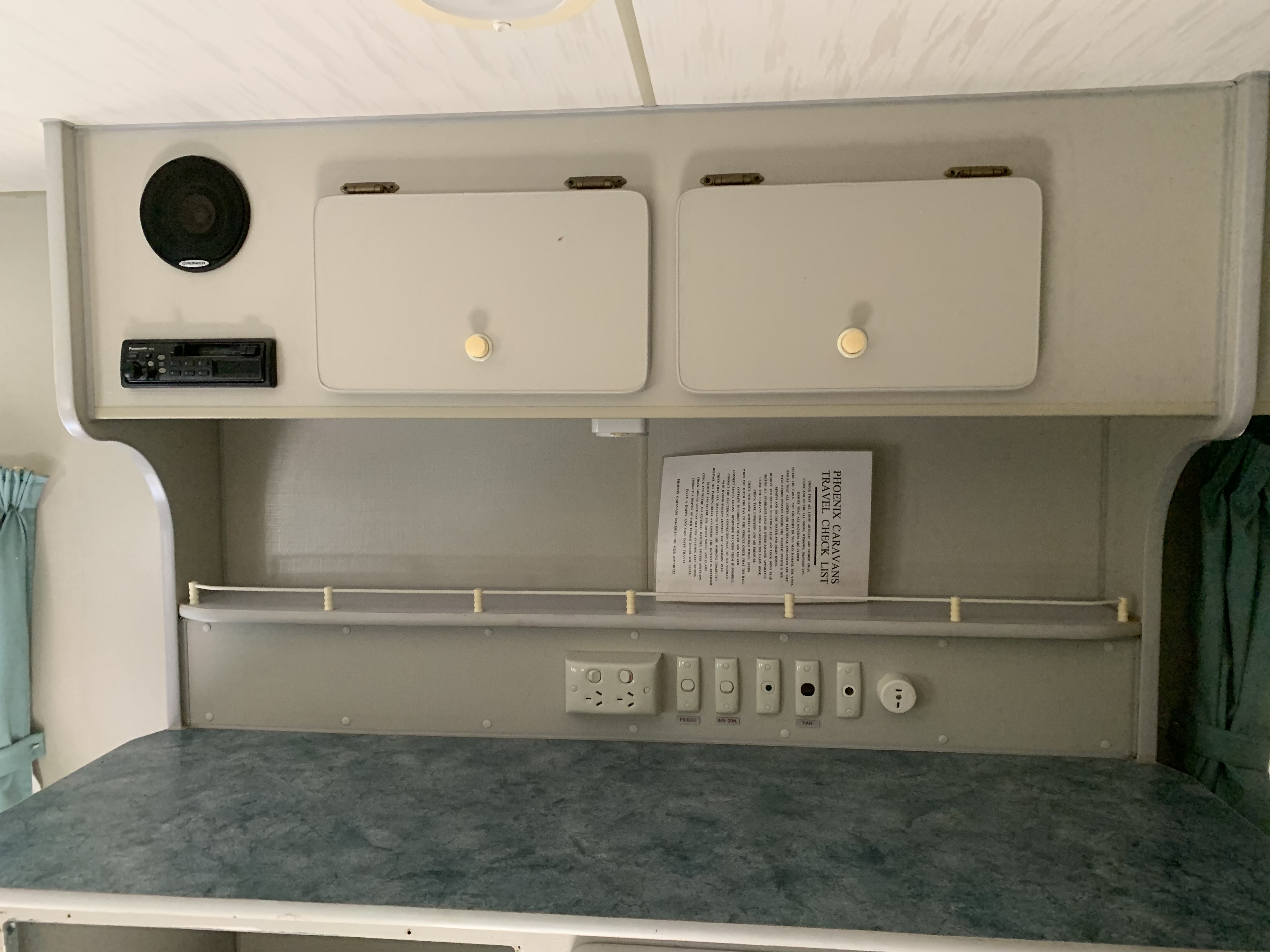 1999 PHOENIX NOMAD 16ft CARAVAN