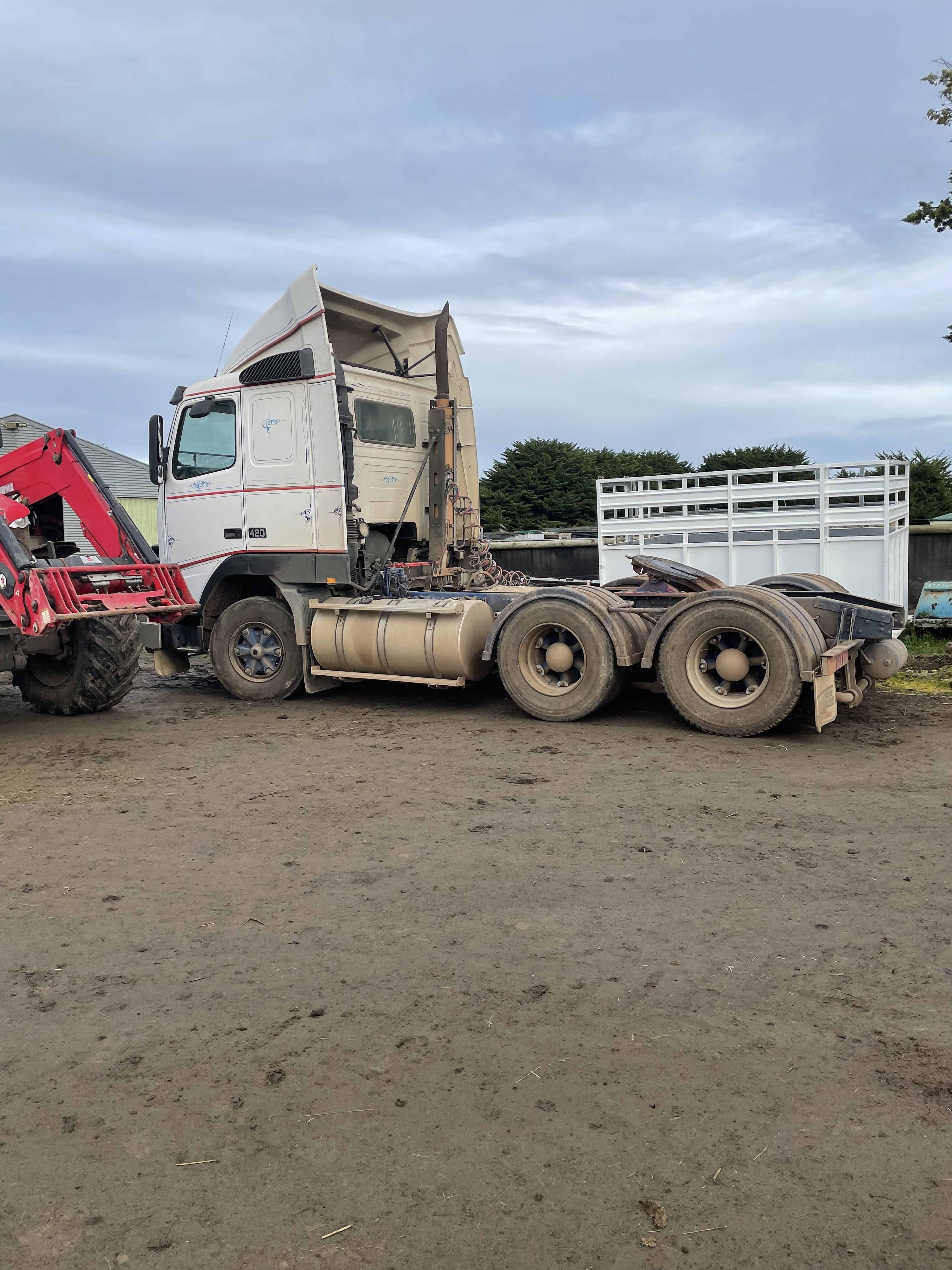 1994 VOLVO FH12 PRIME MOVER 