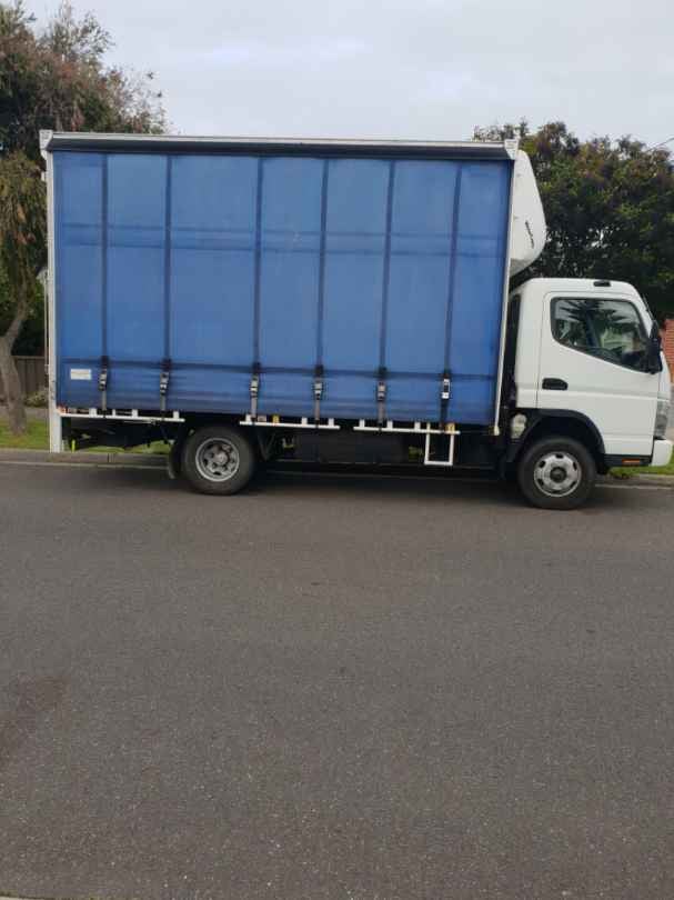2010 MITSUBISHI FUSO TAUTLINER 6 PALLET TRUCK
