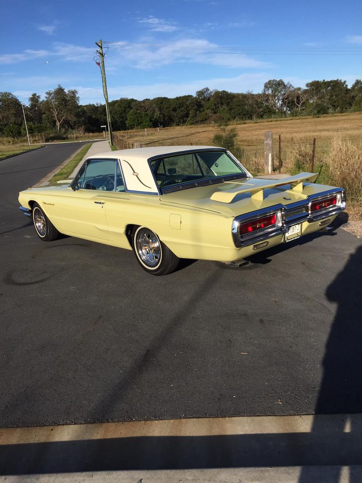 1964 FORD THUNDERBIRD COUPE 
