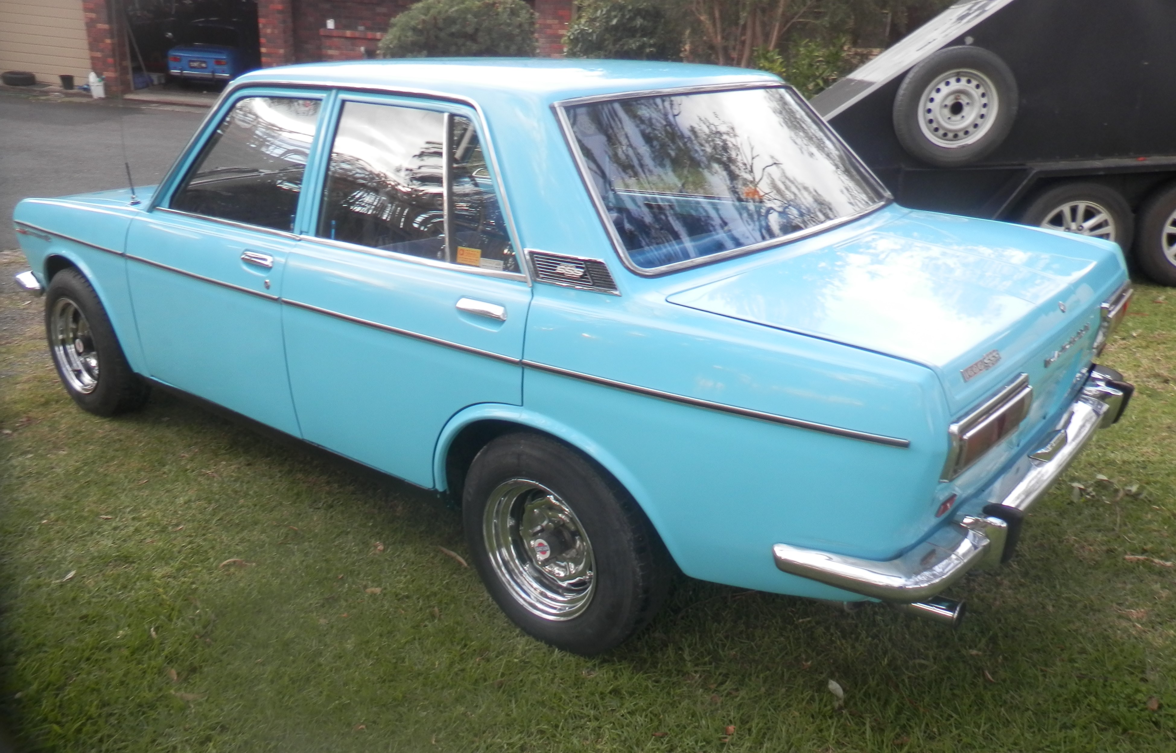 1970 DATSUN 1600 SSS SEDAN