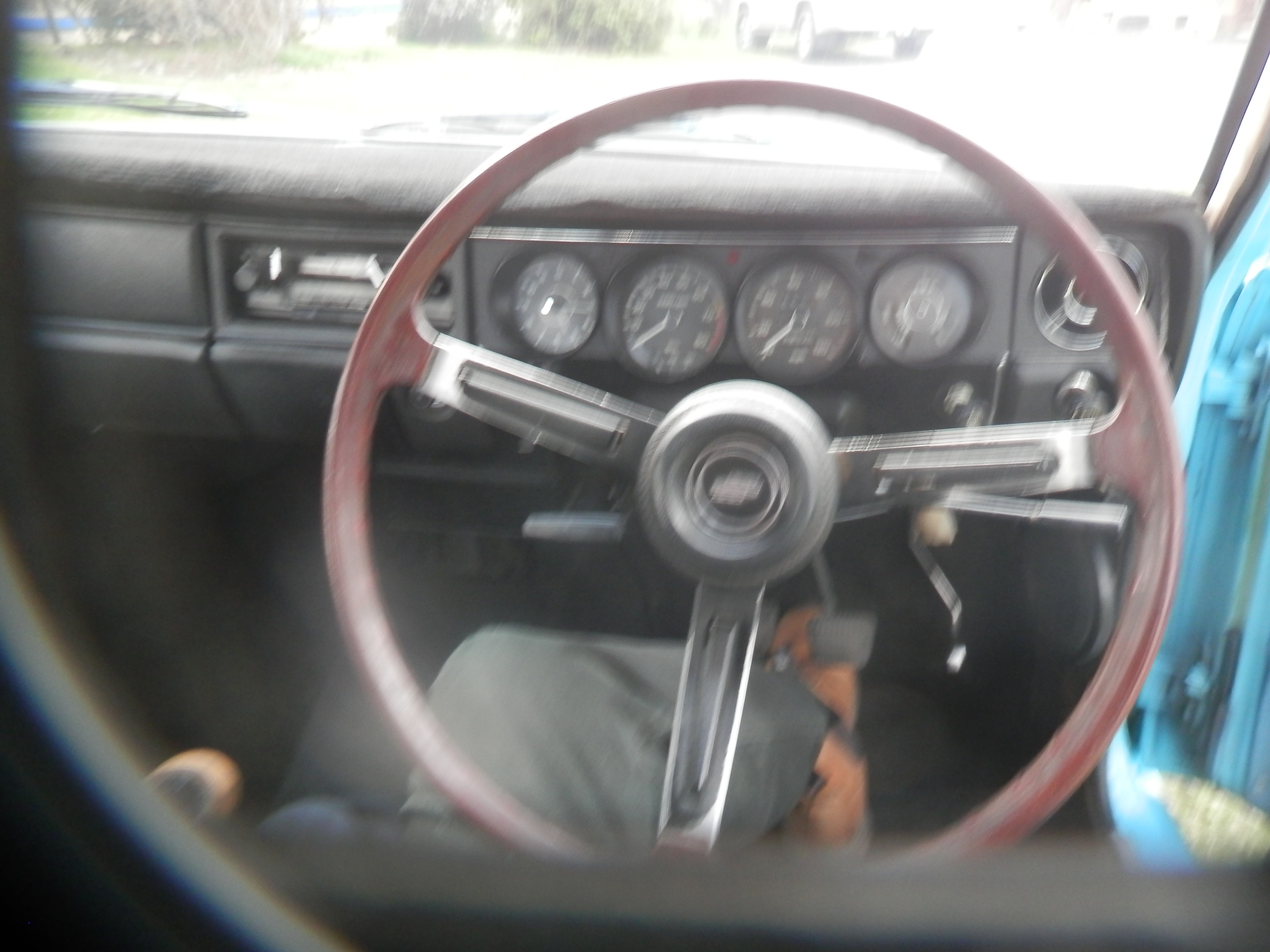 1970 DATSUN 1600 SSS SEDAN