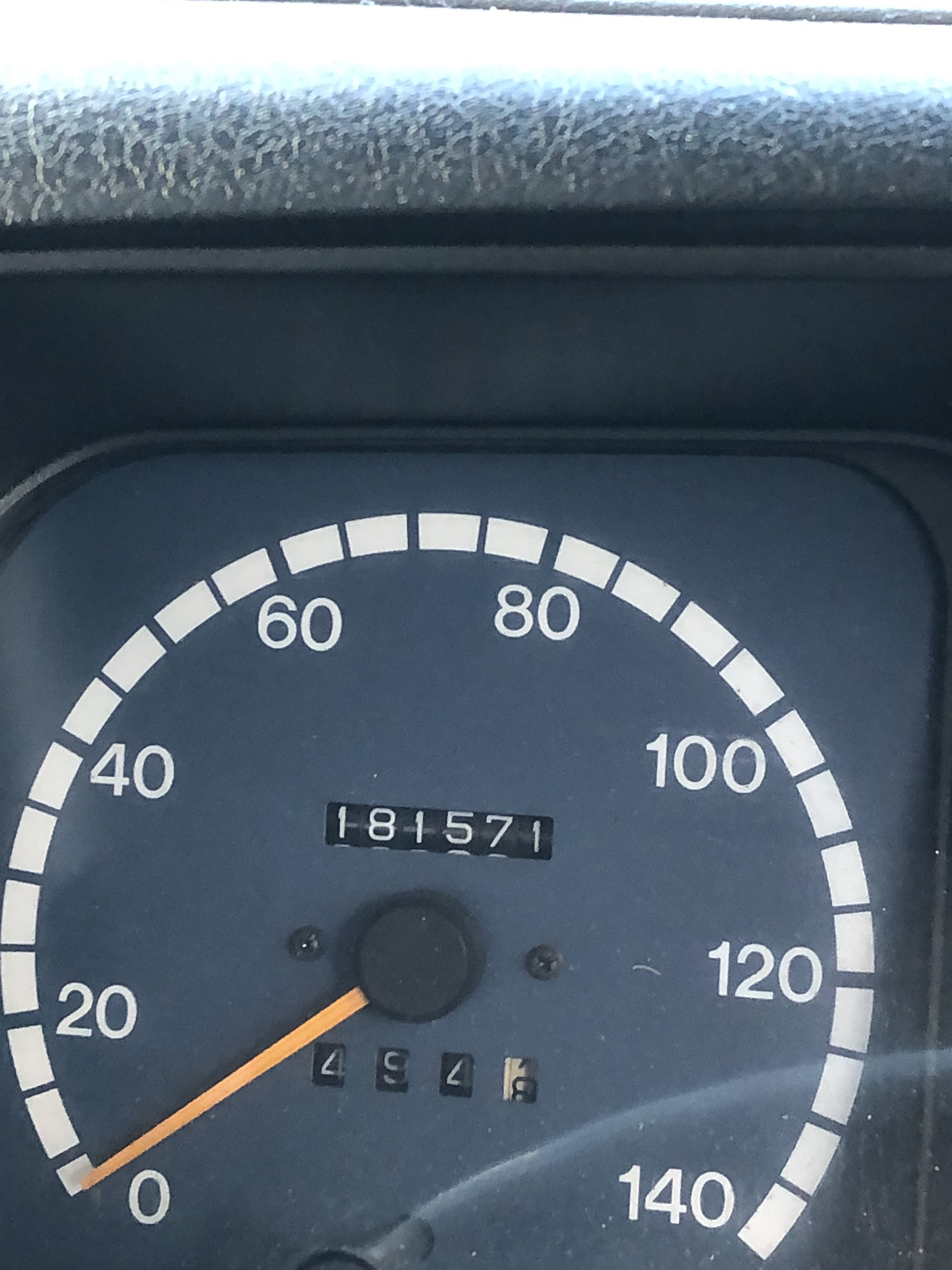 2000 MODEL MAZDA T4000 SERVICE BODY TRUCK