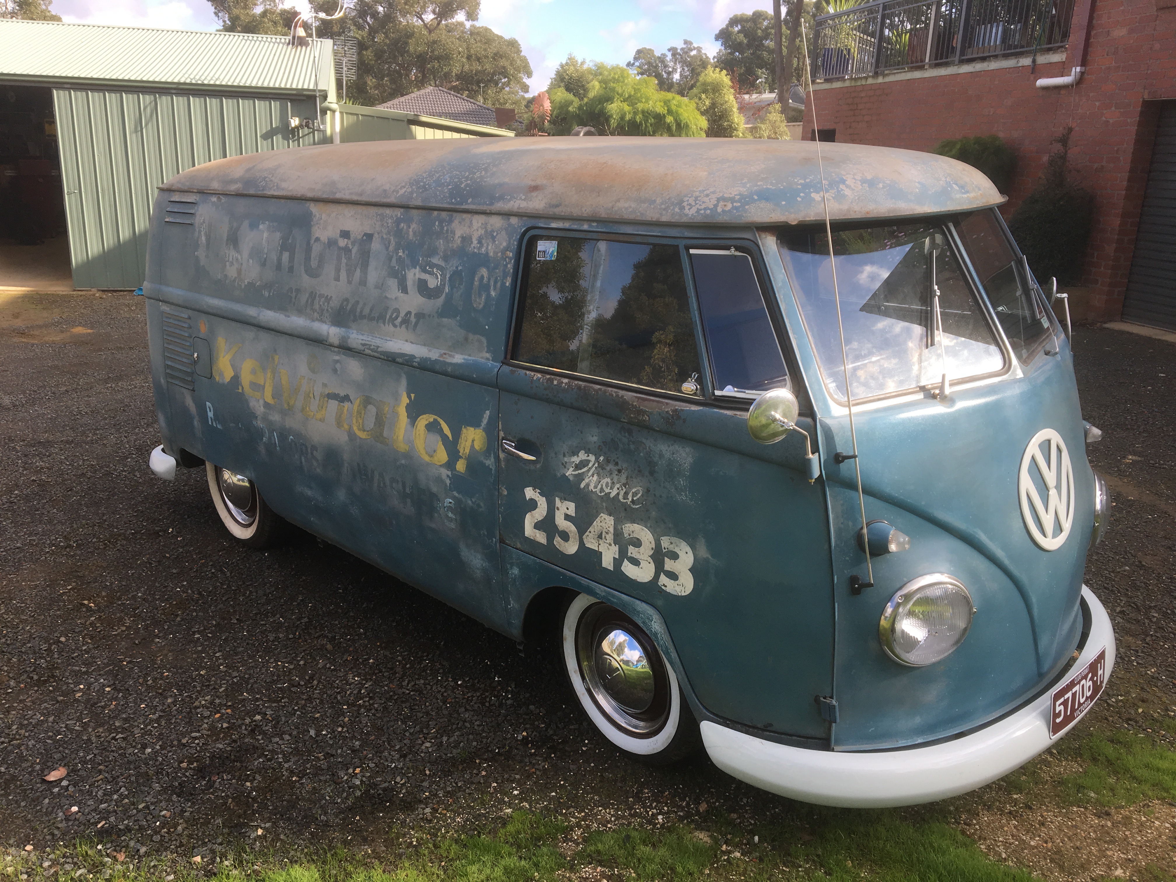 1962 VOLKSWAGEN KOMBI VAN