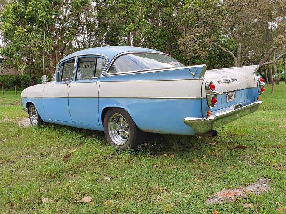 1960 VAUXHALL VELOX SEDAN