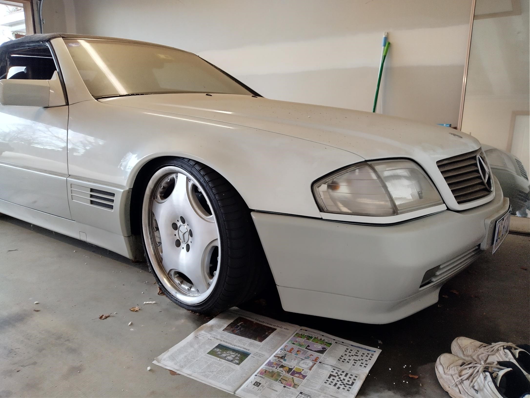 1991 MERCEDES-BENZ SL 500 CONVERTIBLE 