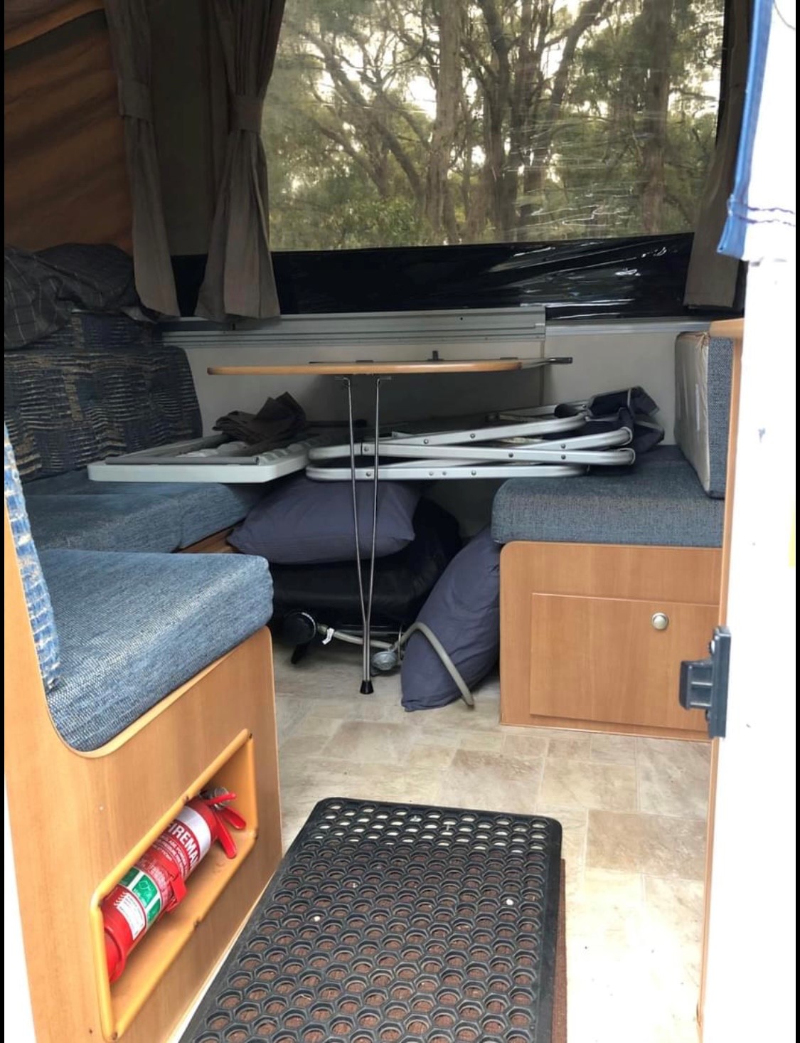 2010 JAYCO FLAMINGO OUTBACK CAMPER