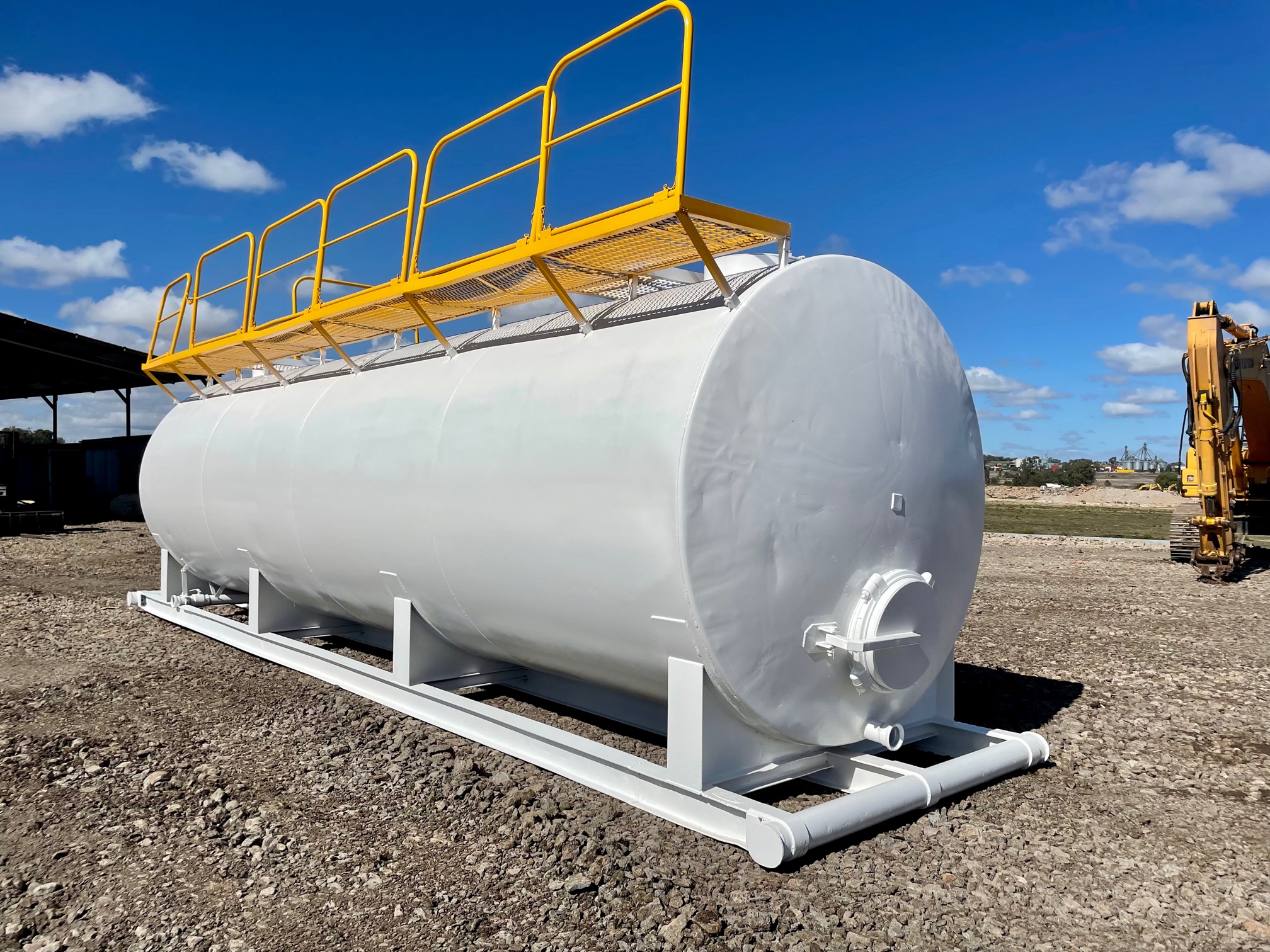 GALVANIZED 60,000LTR WATER TANK ON SKID FRAME