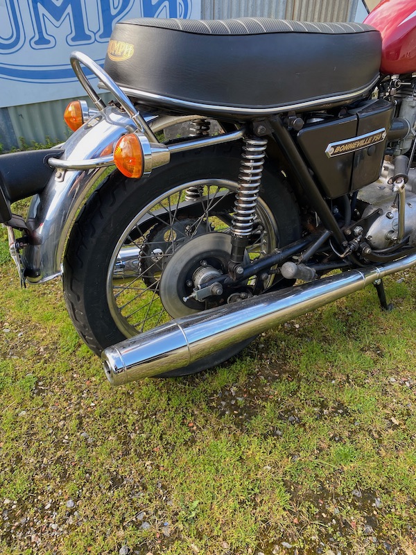 1976 TRIUMPH BONNEVILLE T140V 750 ROAD