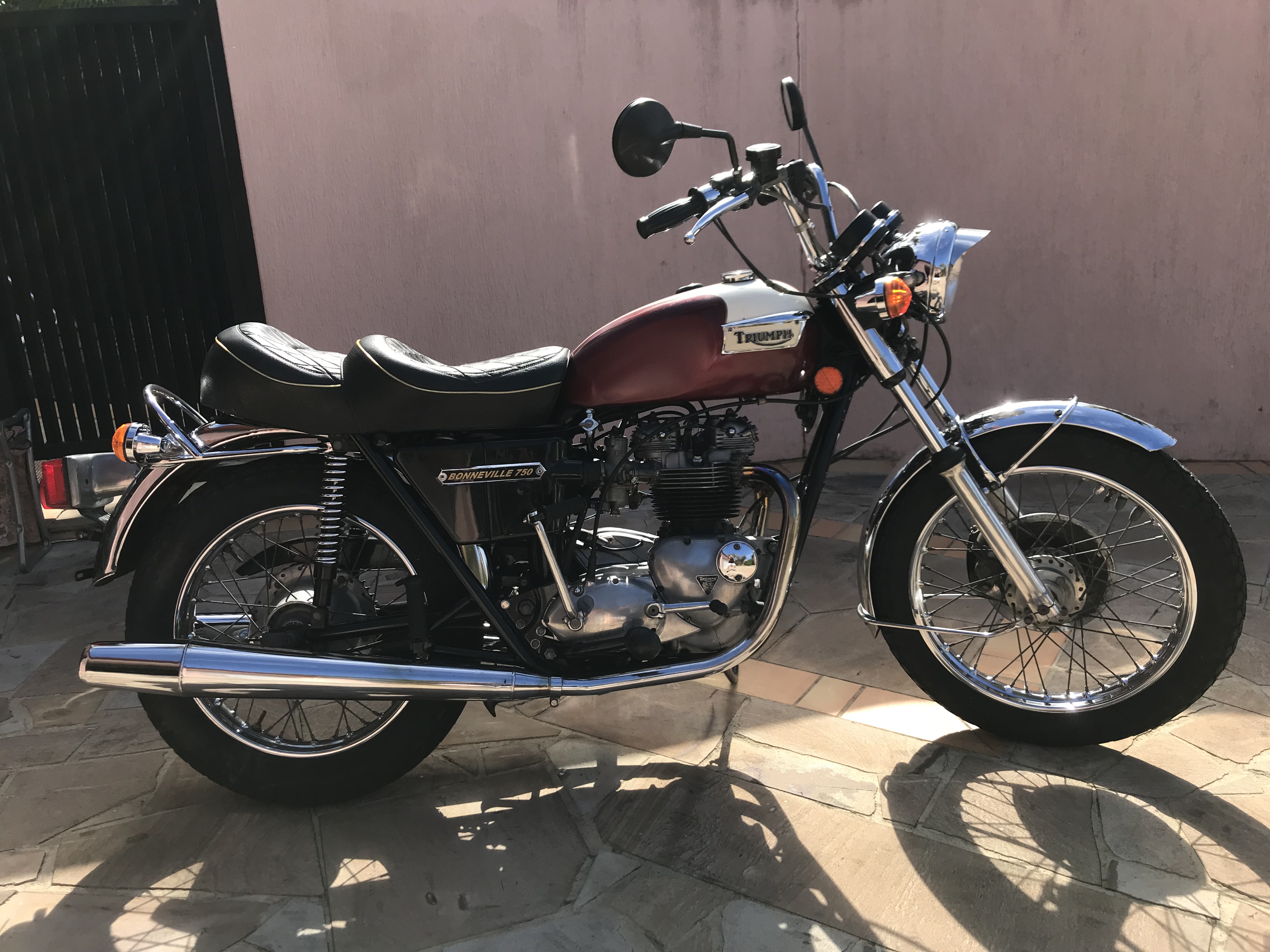 1975 TRIUMPH BONNEVILLE T140 750CC ROAD 