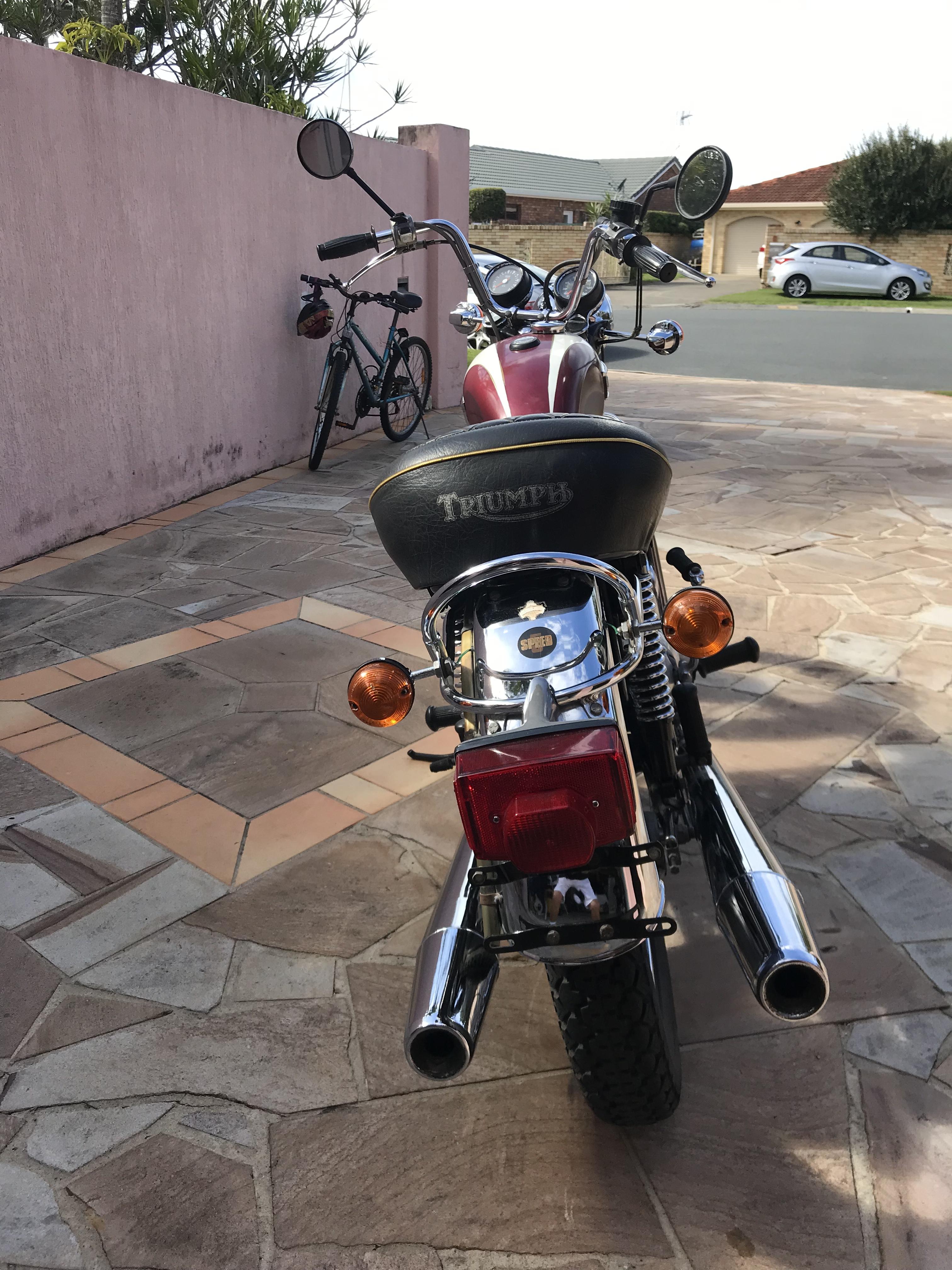 1975 TRIUMPH BONNEVILLE T140 750CC ROAD 