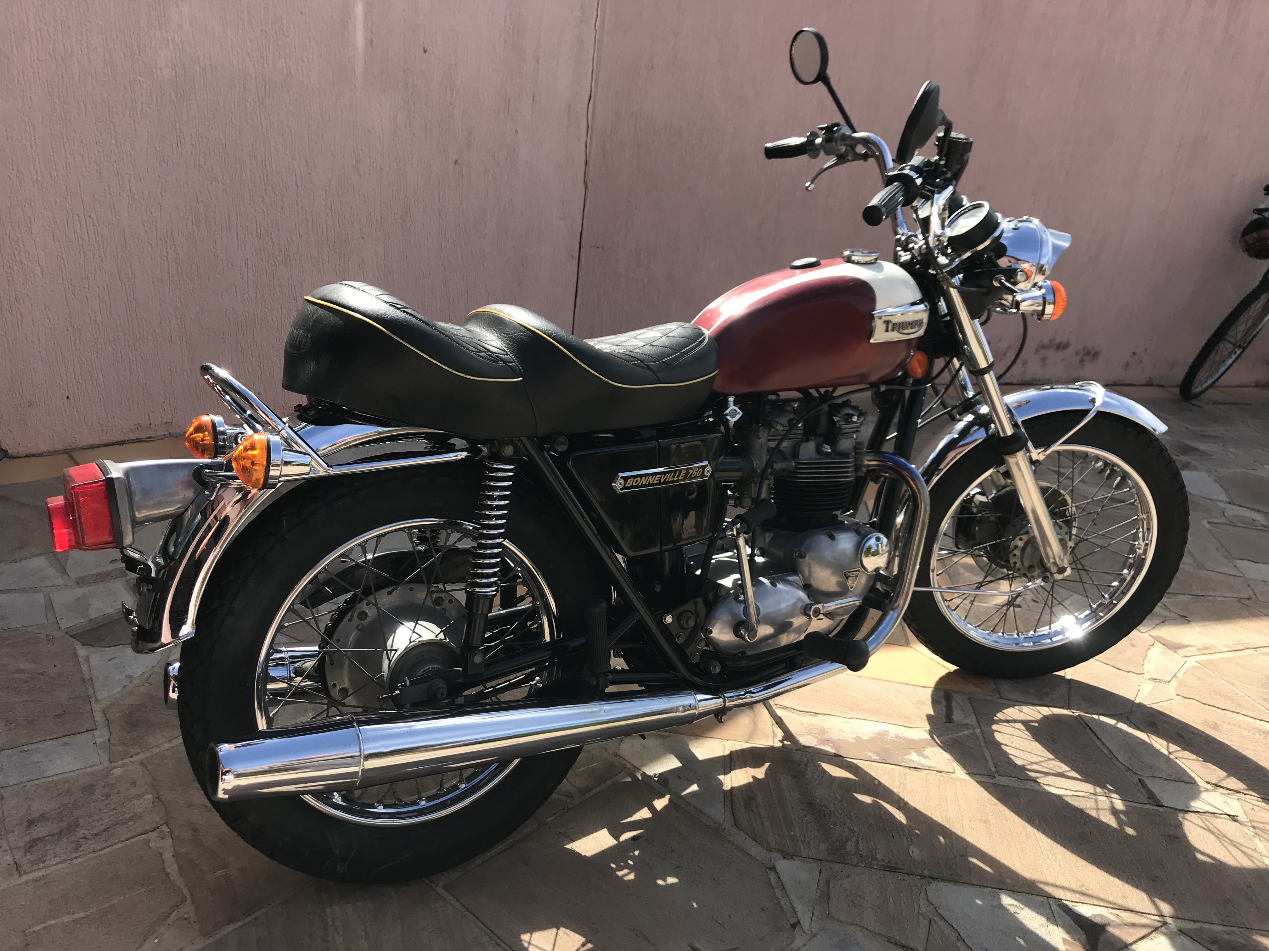1975 TRIUMPH BONNEVILLE T140 750CC ROAD 