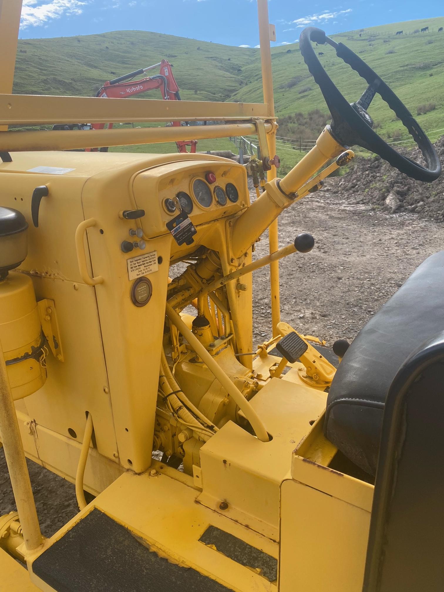 BHB CHAMBERLAIN 6 TON TRACTOR CRANE