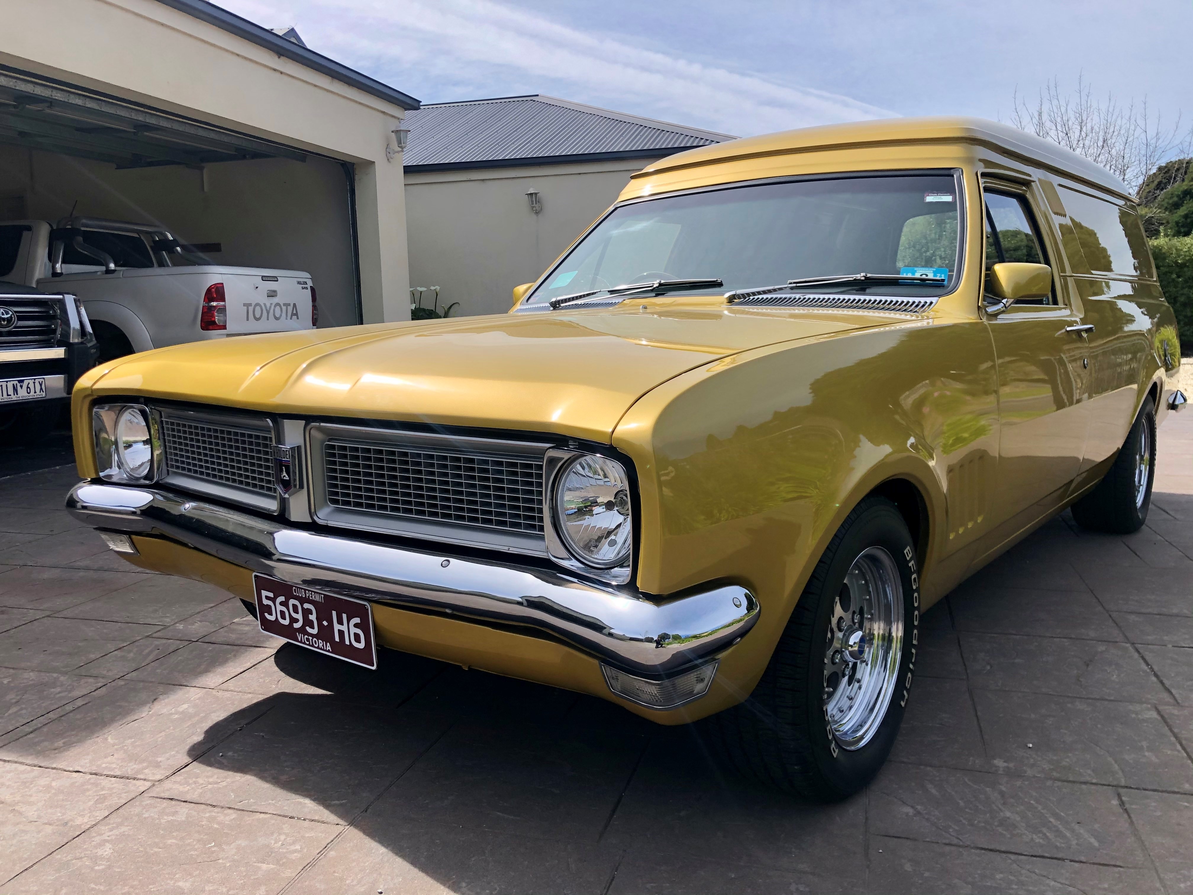 1971 HOLDEN BELMONT HG WINDOWLESS PANEL VAN