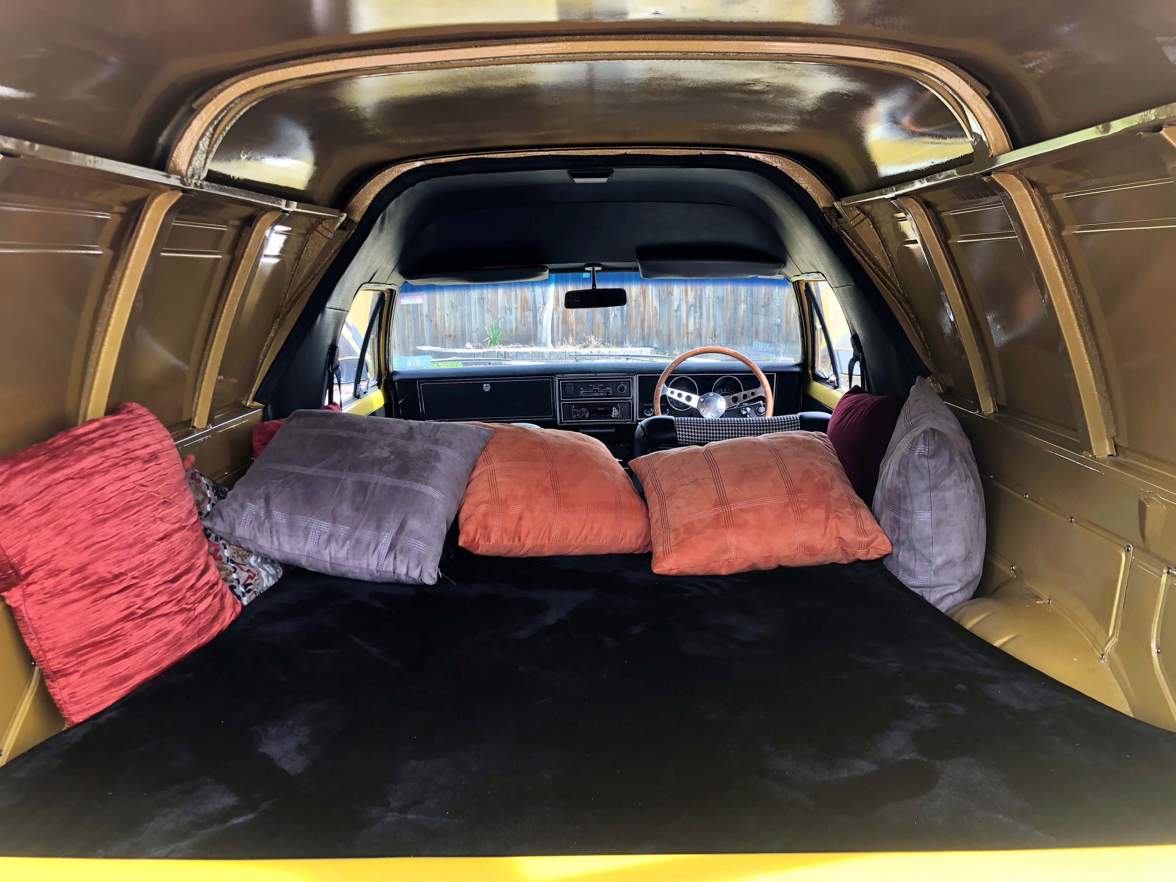 1971 HOLDEN BELMONT HG WINDOWLESS PANEL VAN