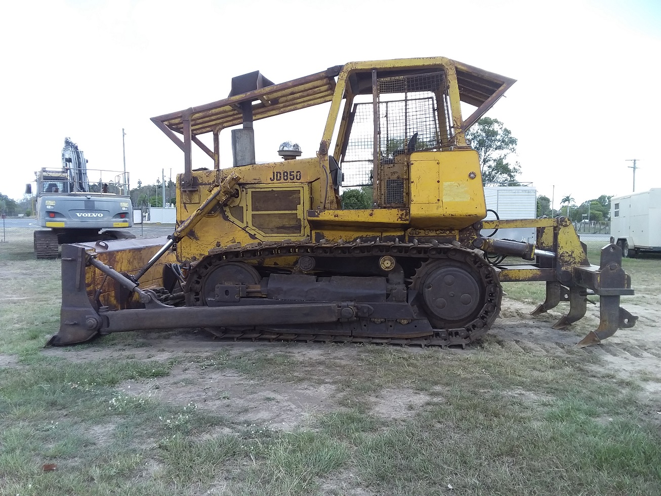 John Deere 850 Dozer