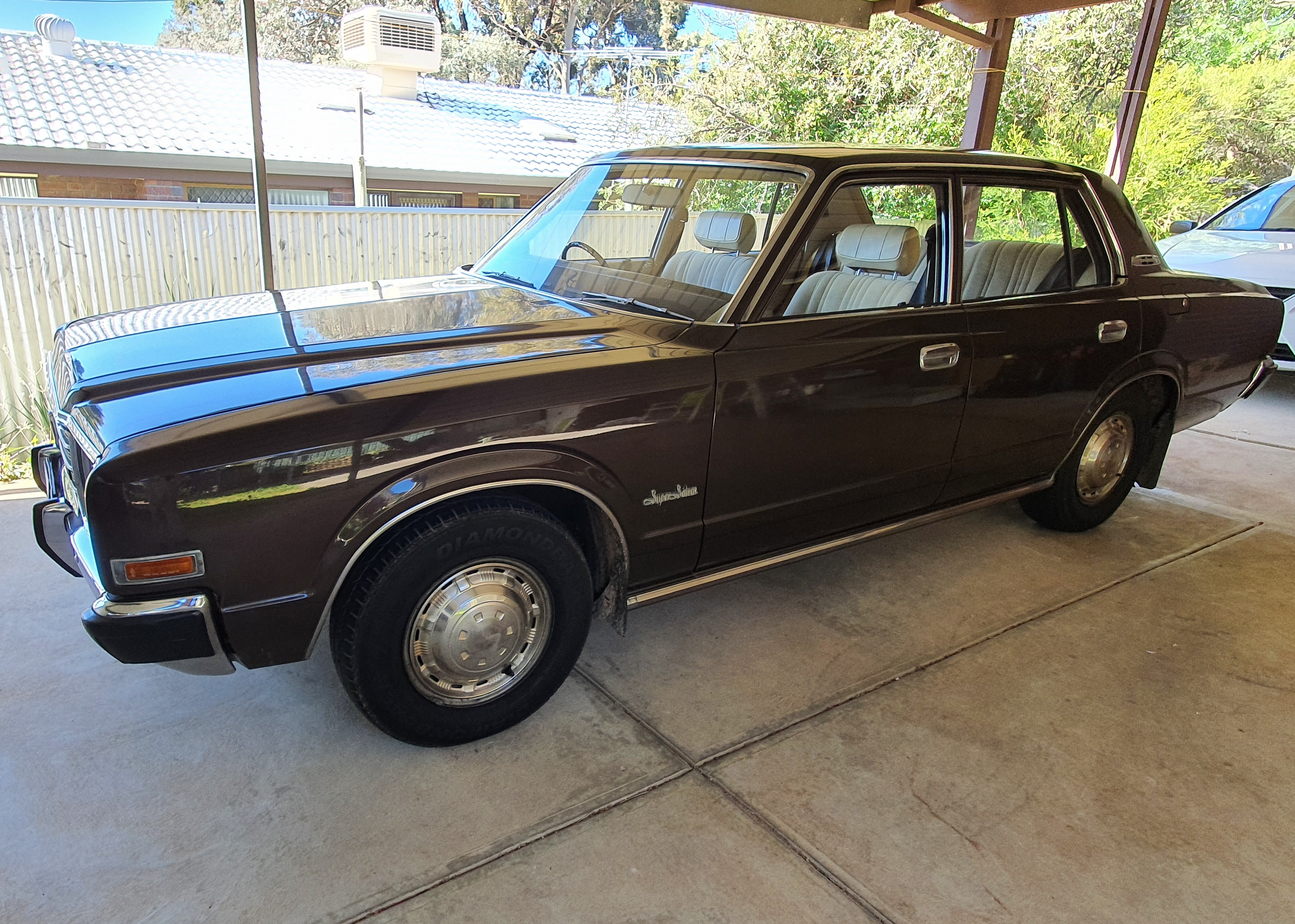 1976 TOYOTA CROWN SUPER SALOON