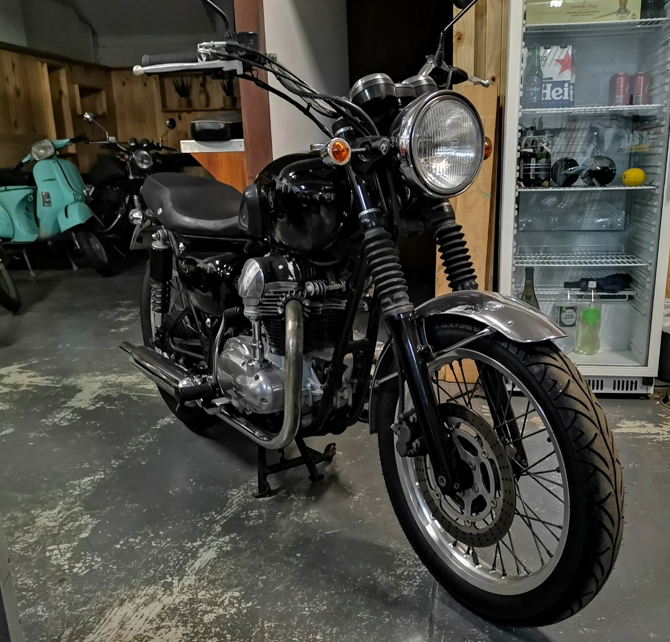 1999 KAWASAKI W650 ROAD