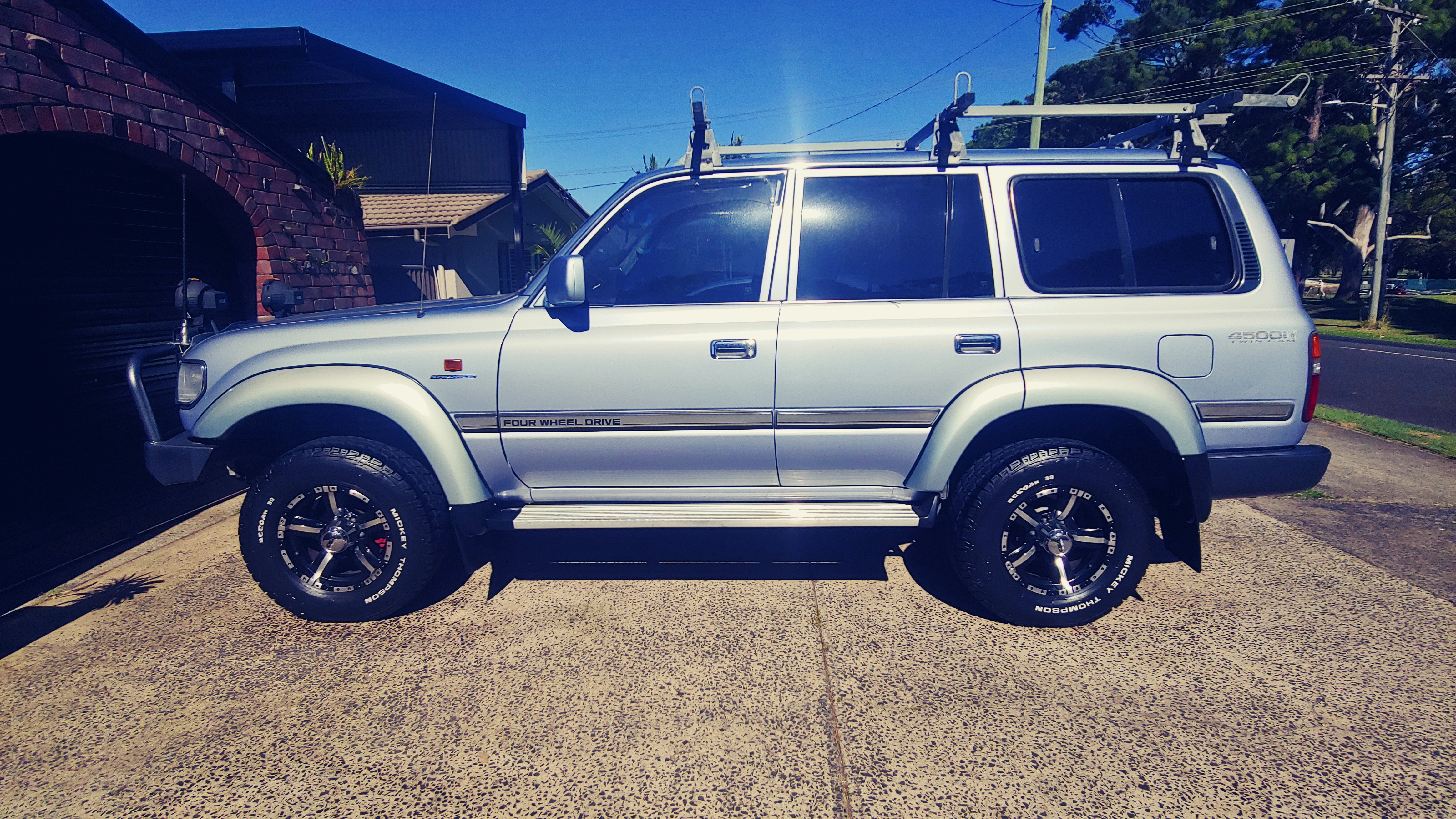 1994 SUPERCHARGED TOYOTA LANDCRUISER FZJ80 BLUE MARLIN WAGON 