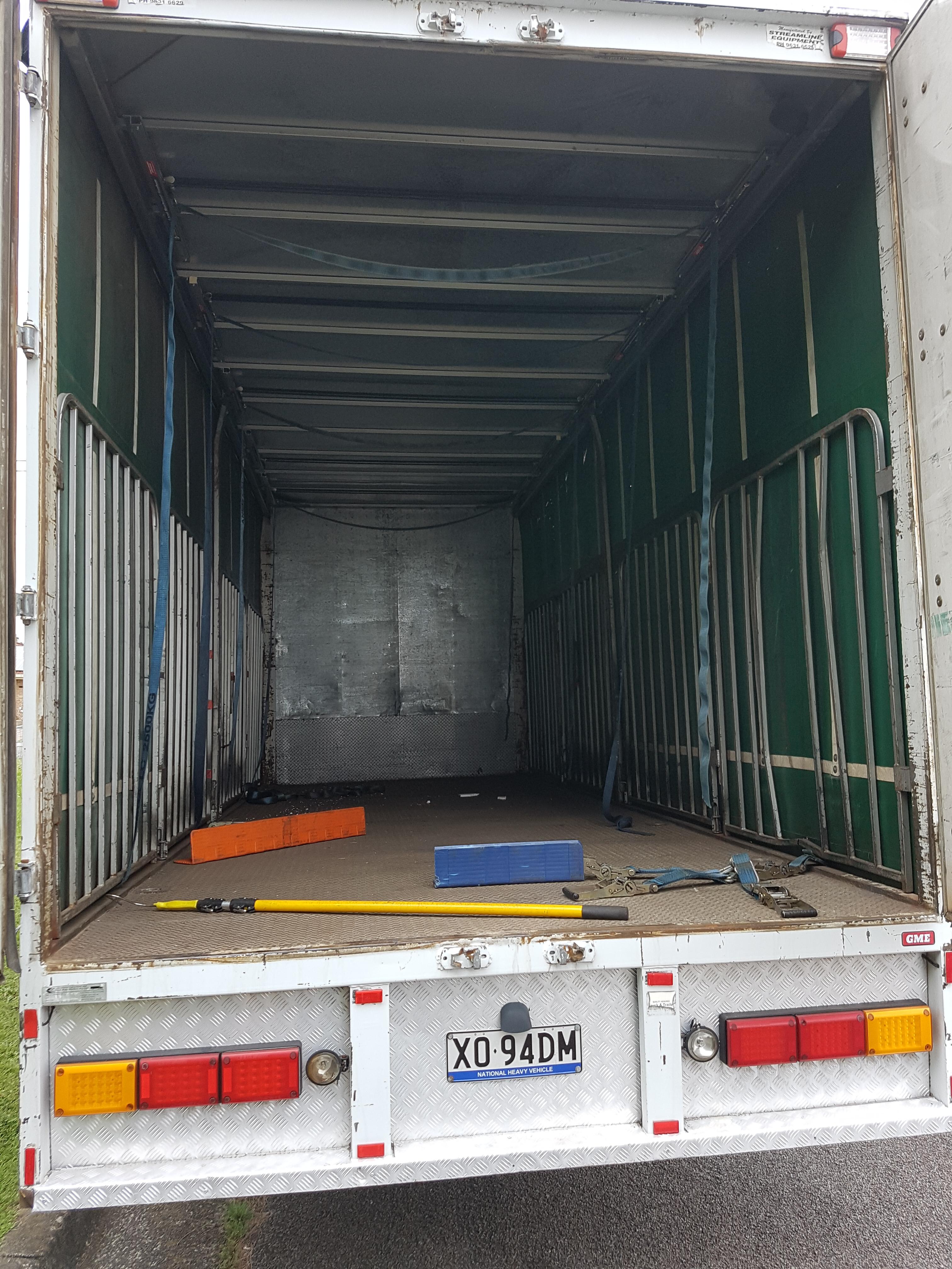 2004 IVECO EUROCARGO CURTAINSIDER