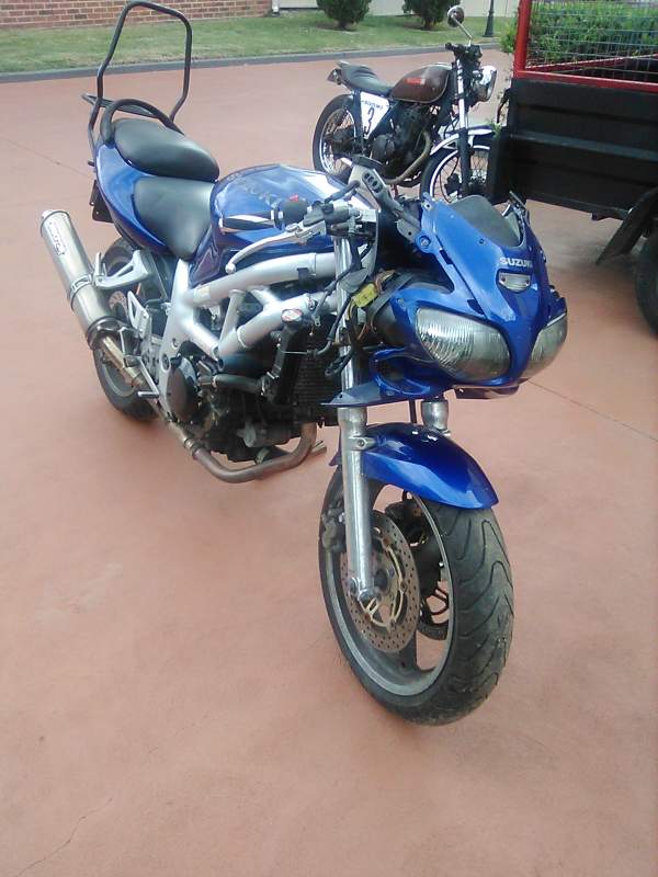 2000 SUZUKI SV650S ROAD 