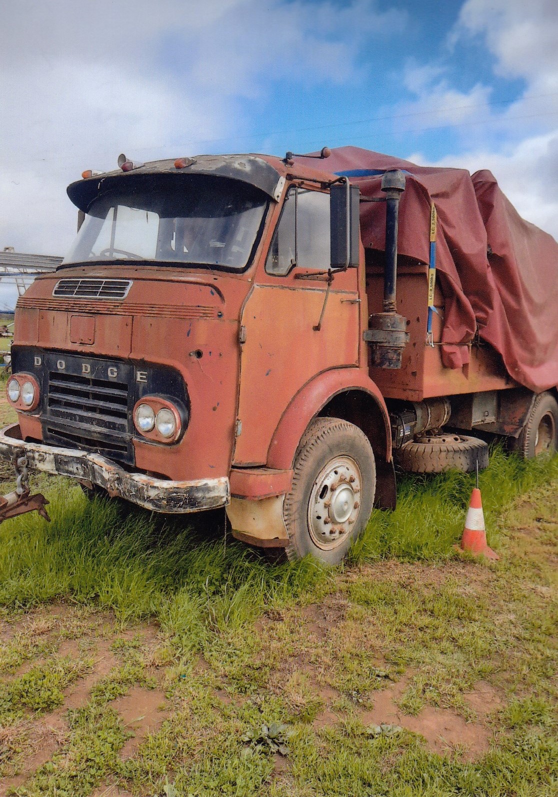 1973 DODGE COMMER TIPPER