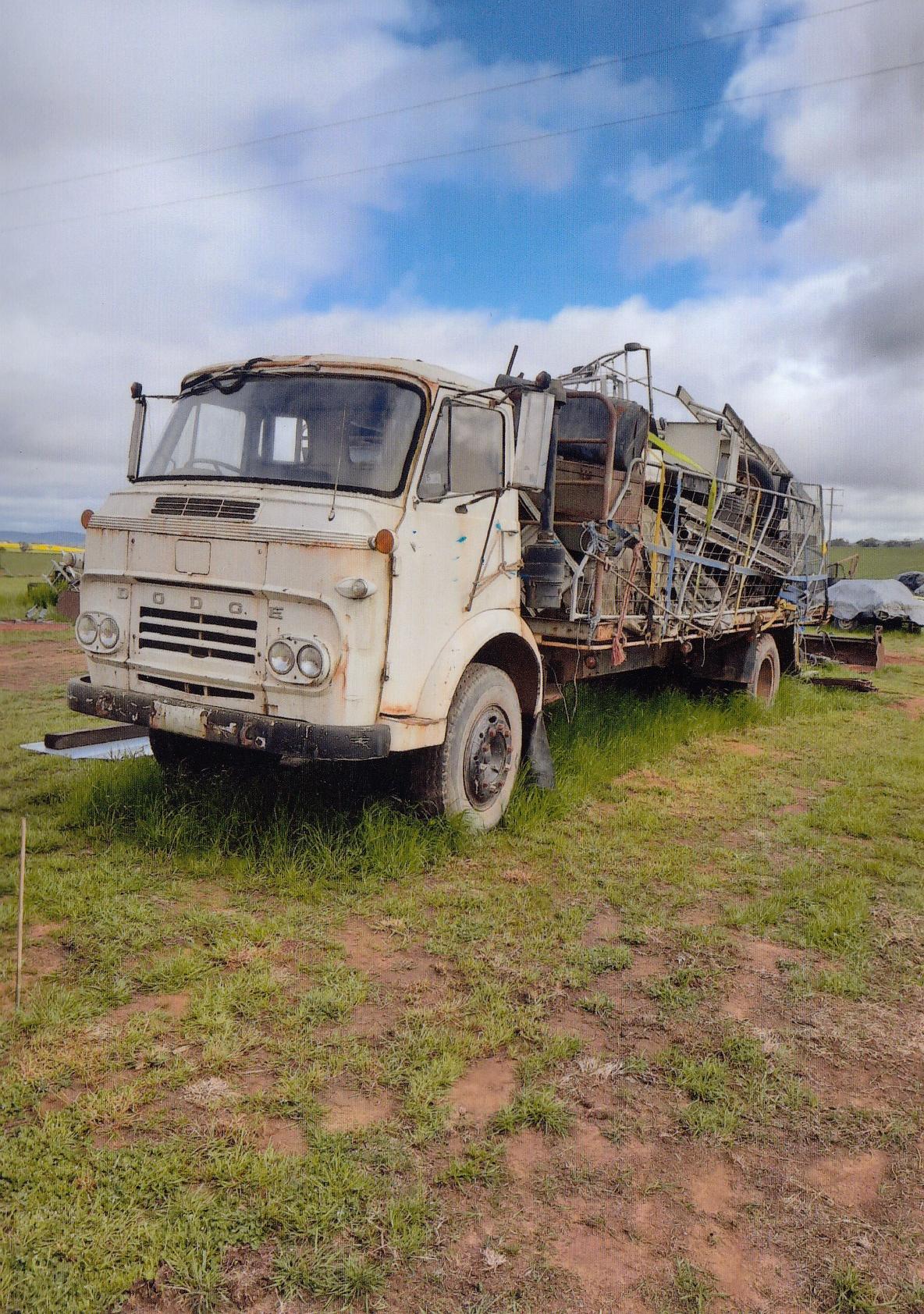 1973 DODGE COMMER TIPPER TRAY