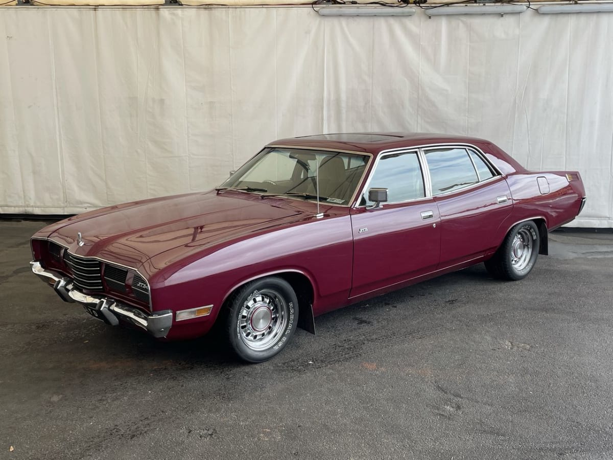 1973 FORD LTD 351 SEDAN