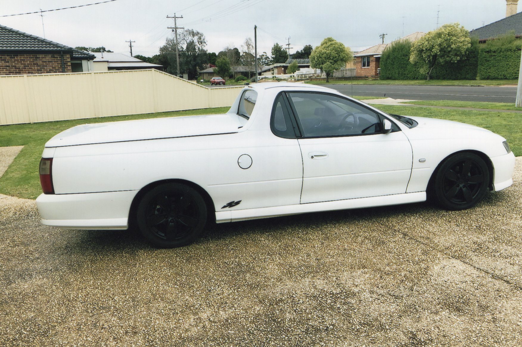 2002 HOLDEN COMMODORE VY SS 6 SP MANUAL UTILITY