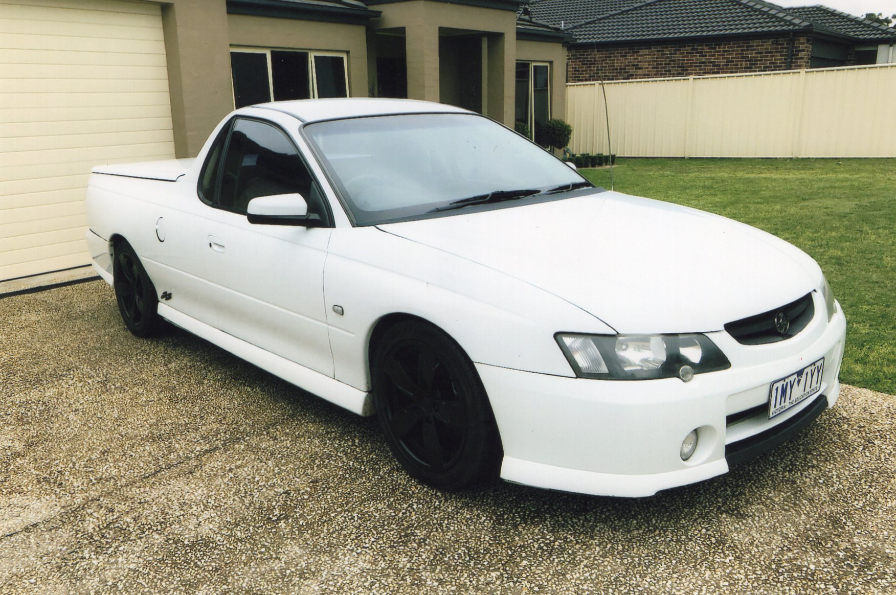 2002 HOLDEN COMMODORE VY SS 6 SP MANUAL UTILITY