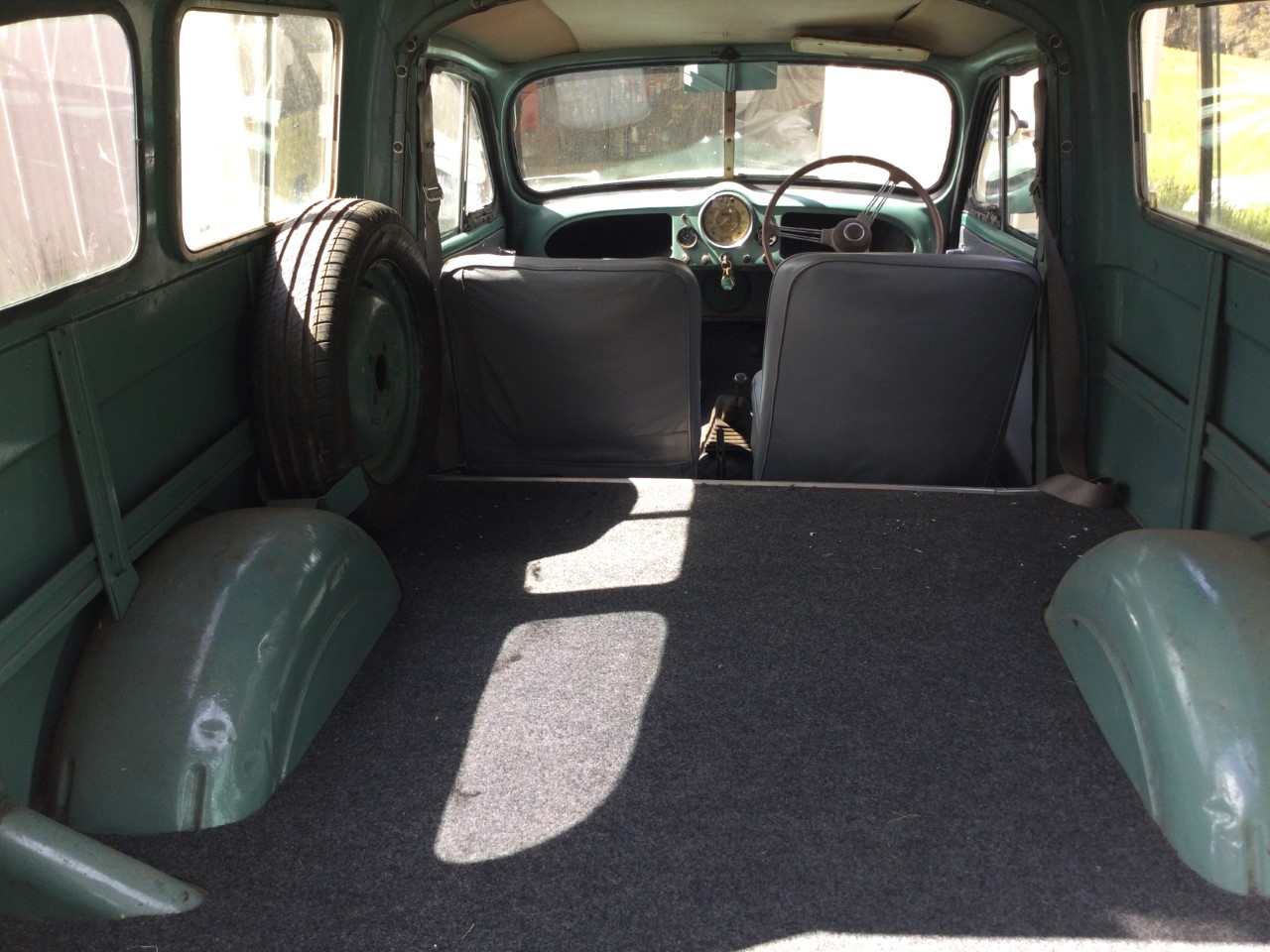 1953 MORRIS MINOR PANEL VAN 