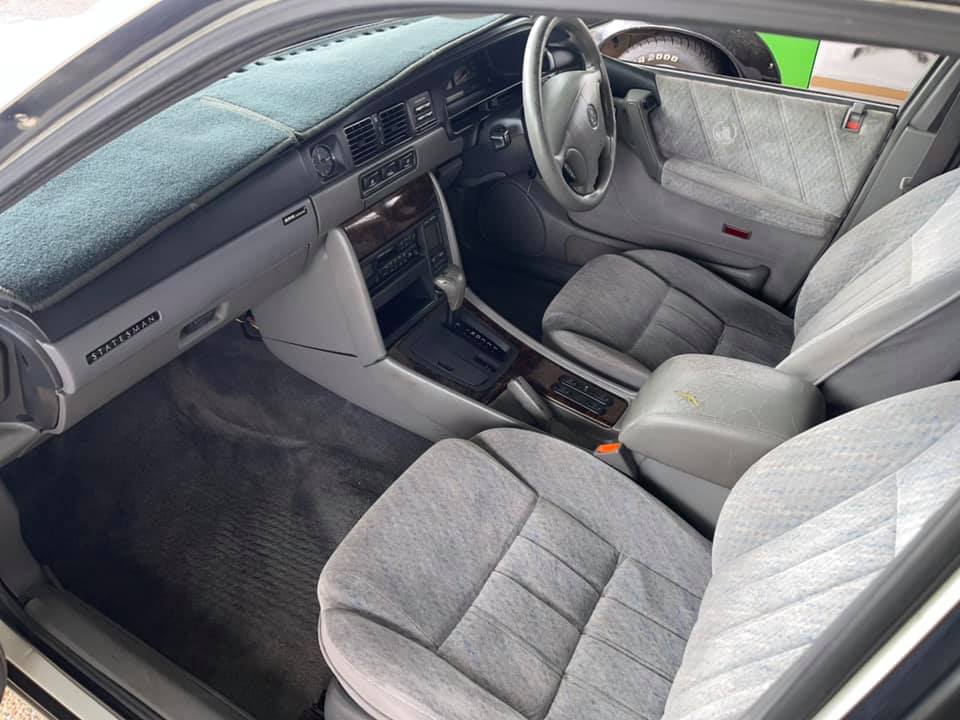 1998 HOLDEN STATESMAN SEDAN
