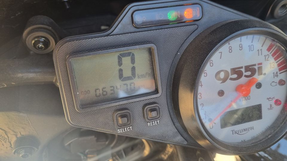 2002 TRIUMPH 955i DAYTONA CENTENNIAL SPORTS 