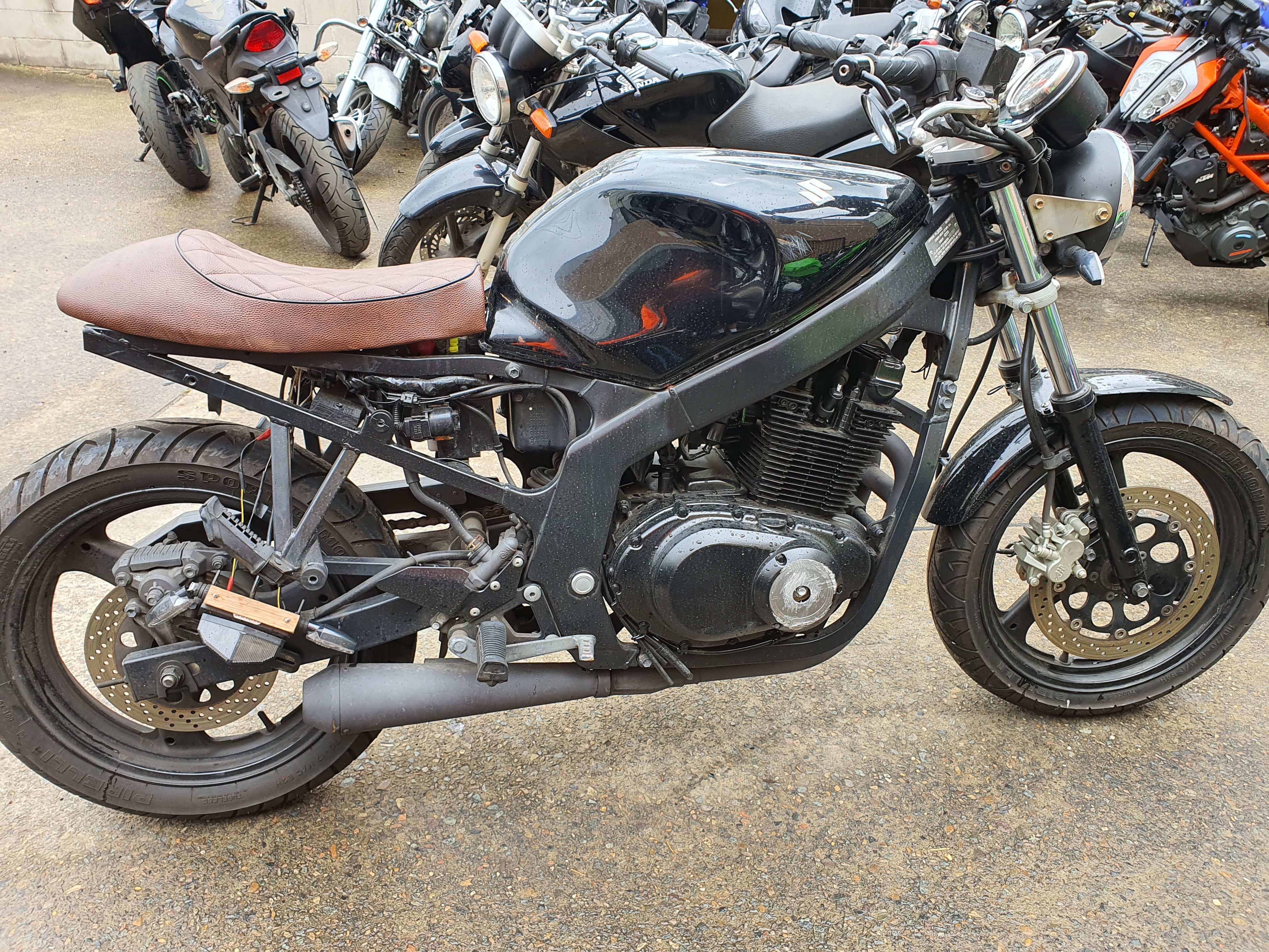 10/2009 SUZUKI GS500E ROAD