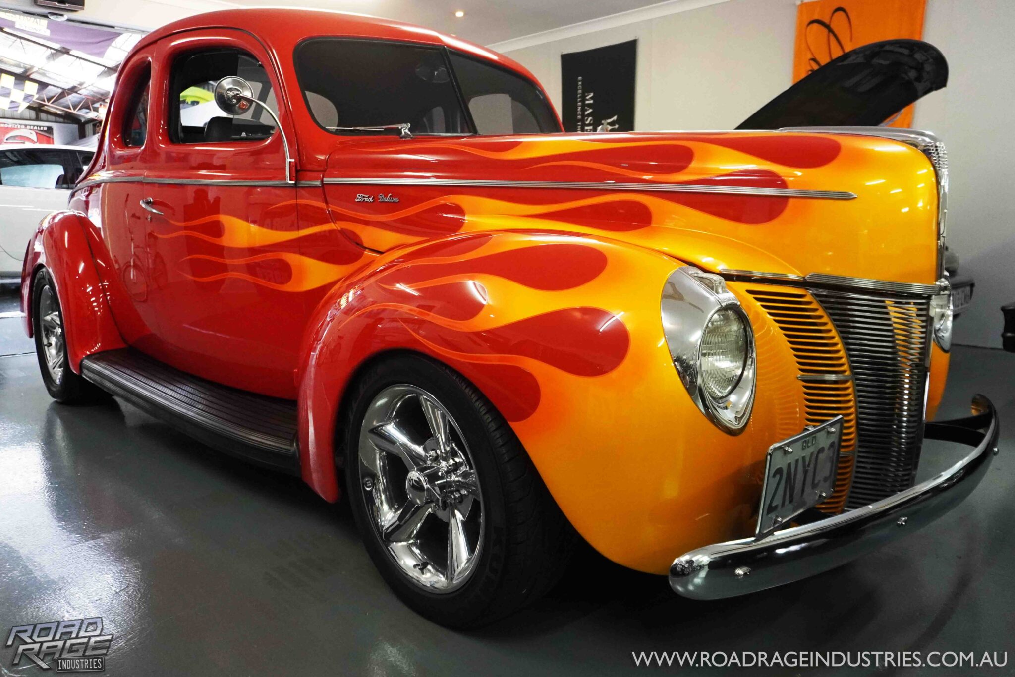 1940 FORD SUPER DELUXE HOT ROD