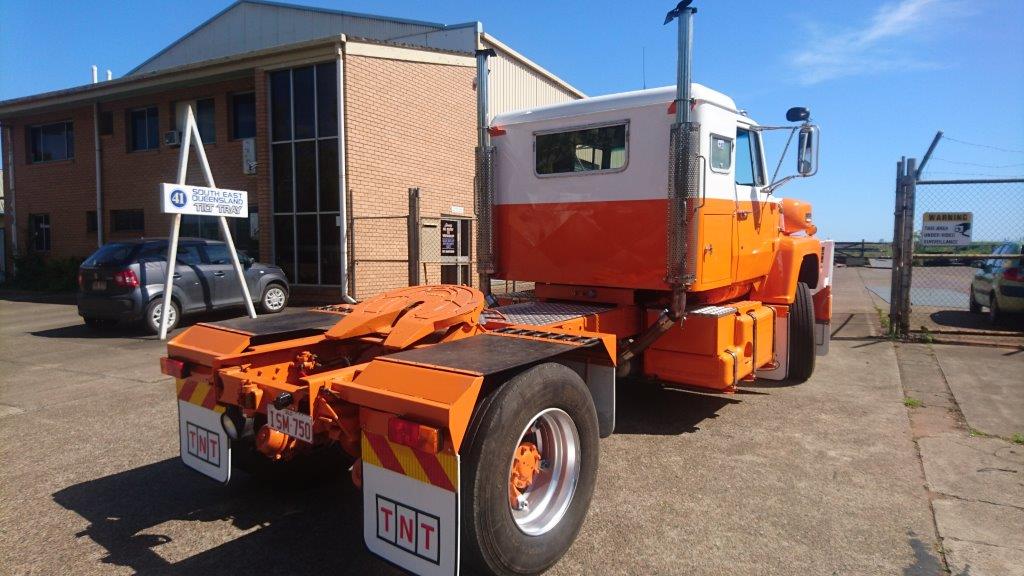 1978 FORD LN9000 PRIME MOVER