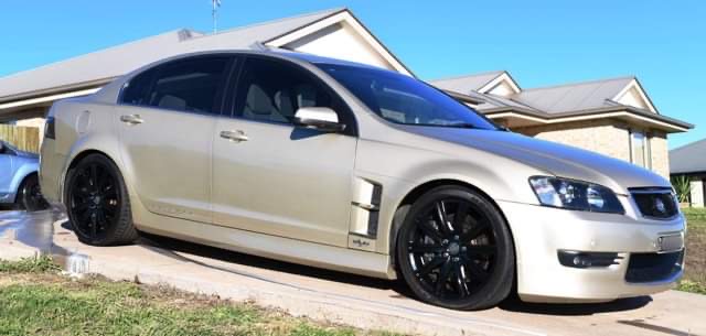 2008 HSV SENATOR E SERIES MY08 UPGRADE SIGNATURE SV08 6 SP AUTO ACTIVE SEQ 4D SEDAN
